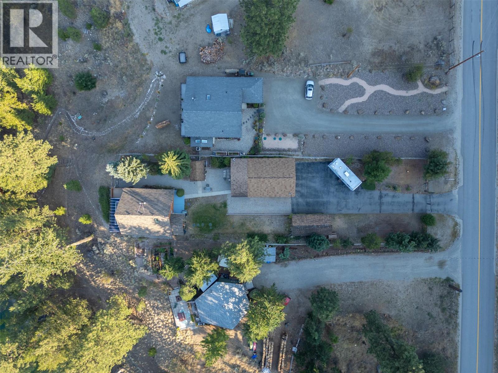 234 Twin Lakes Road, Kaleden, British Columbia  V0H 1K0 - Photo 4 - 10363476