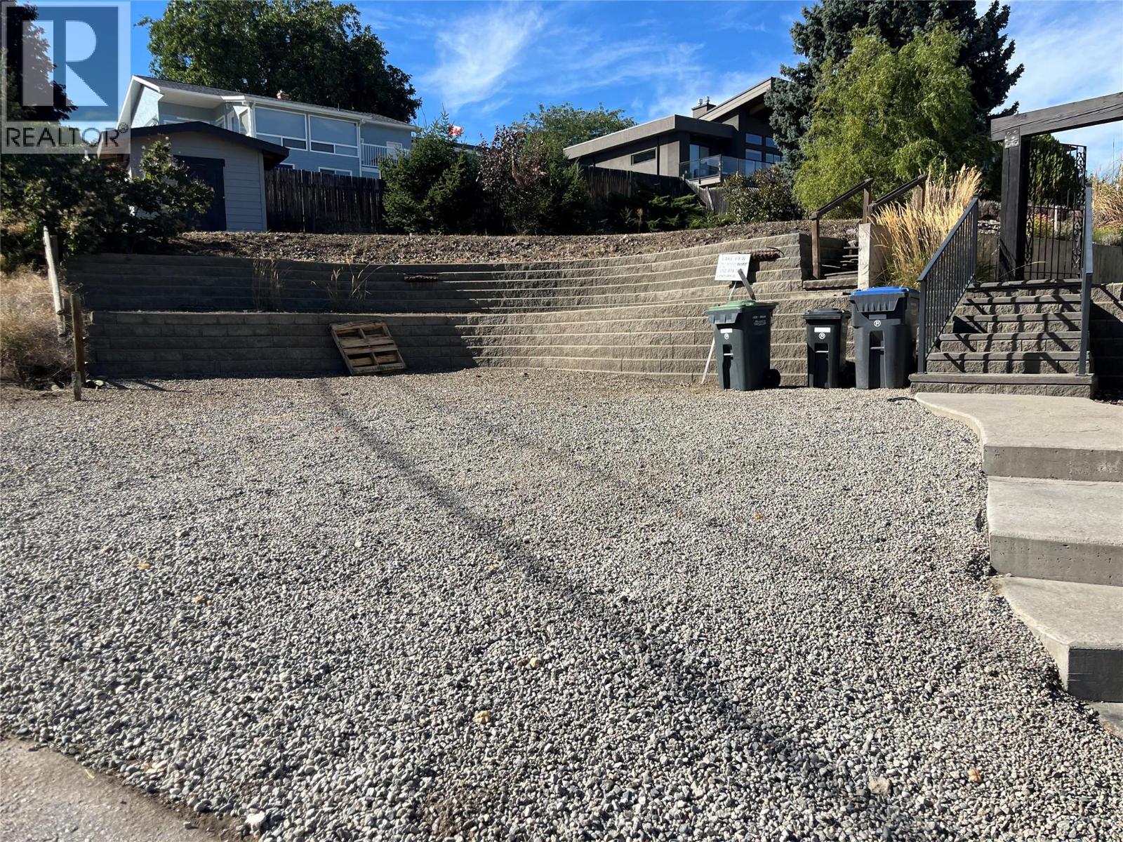 5493 Solly Road, Summerland, British Columbia  V0H 1Z2 - Photo 2 - 10362827