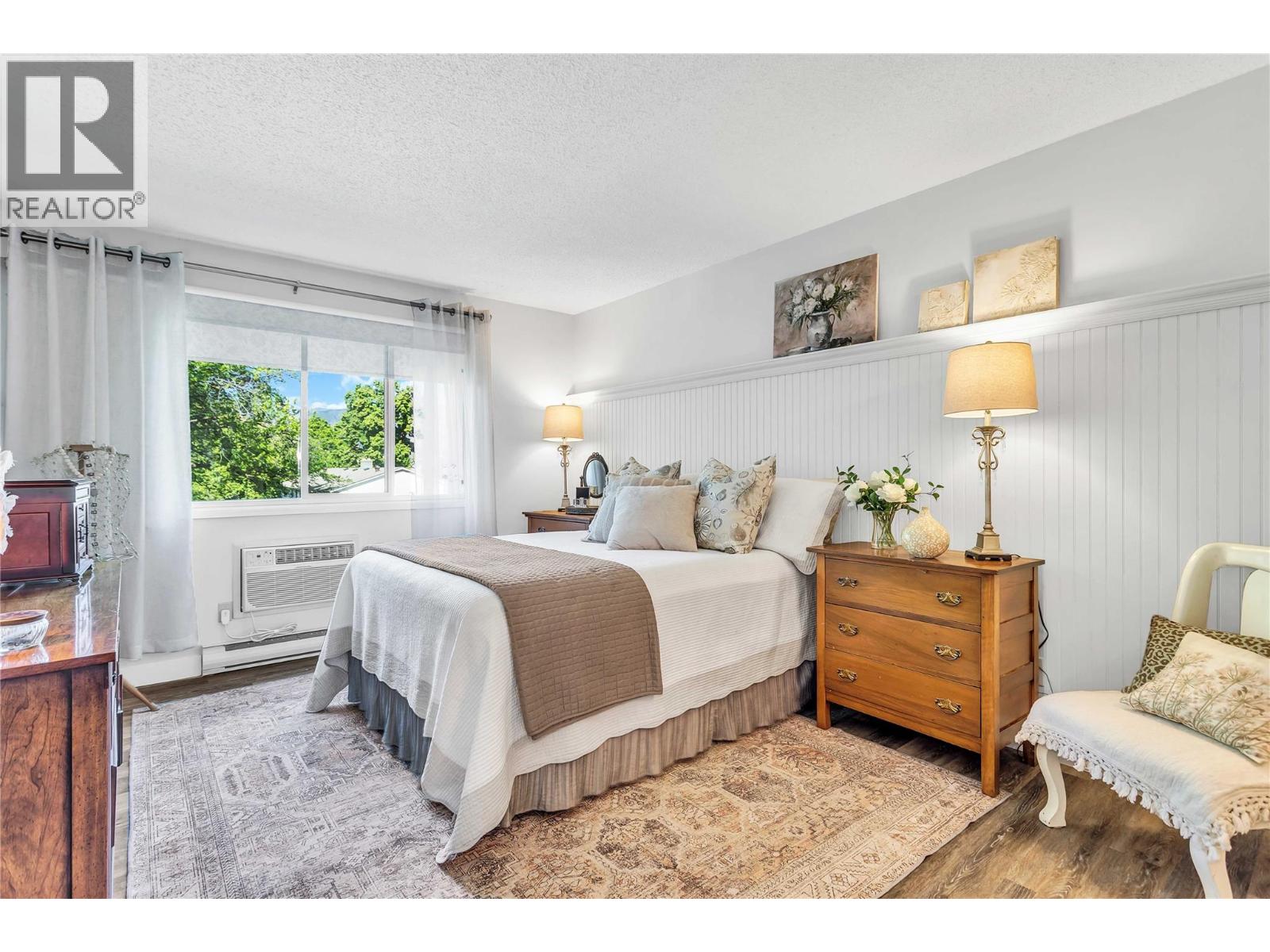 1056 Bernard Avenue Unit# 216, Kelowna, British Columbia  V1Y 8L7 - Photo 11 - 10362901