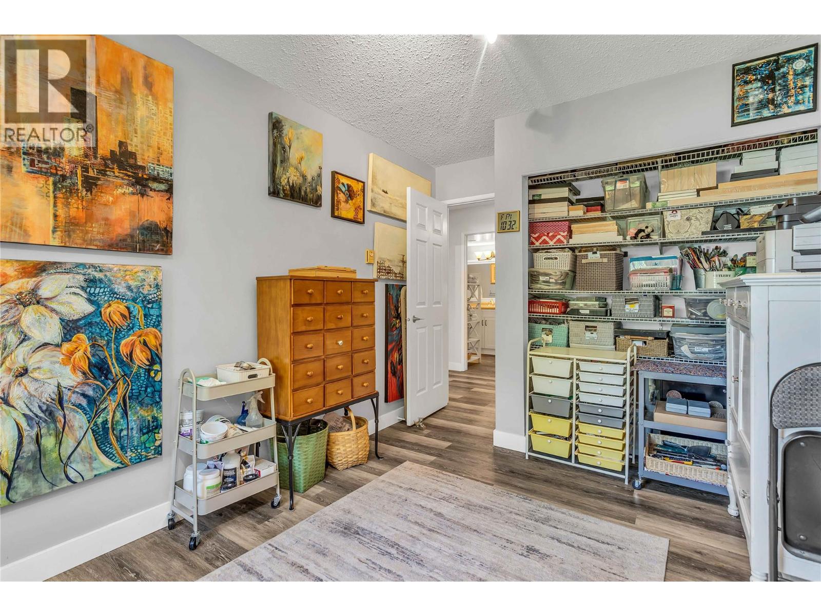 1056 Bernard Avenue Unit# 216, Kelowna, British Columbia  V1Y 8L7 - Photo 17 - 10362901