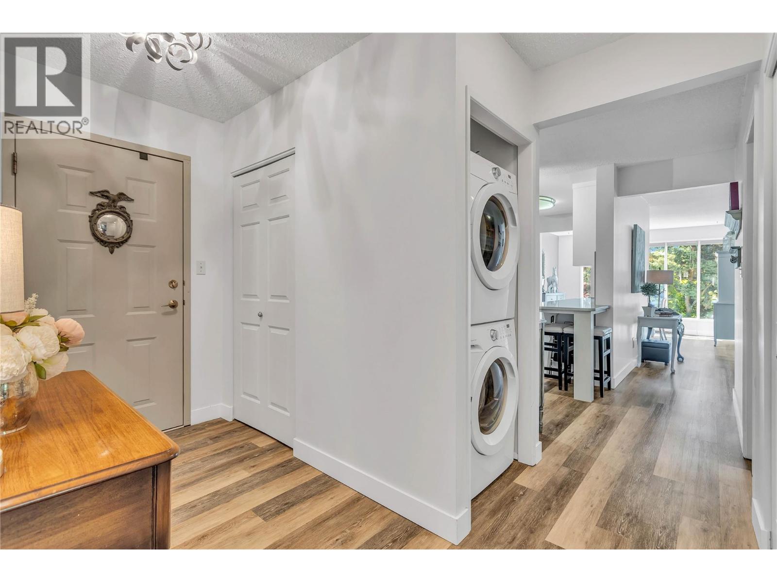 1056 Bernard Avenue Unit# 216, Kelowna, British Columbia  V1Y 8L7 - Photo 21 - 10362901