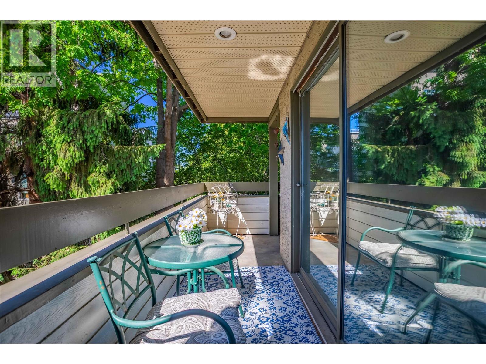 1056 Bernard Avenue Unit# 216, Kelowna, British Columbia  V1Y 8L7 - Photo 25 - 10362901