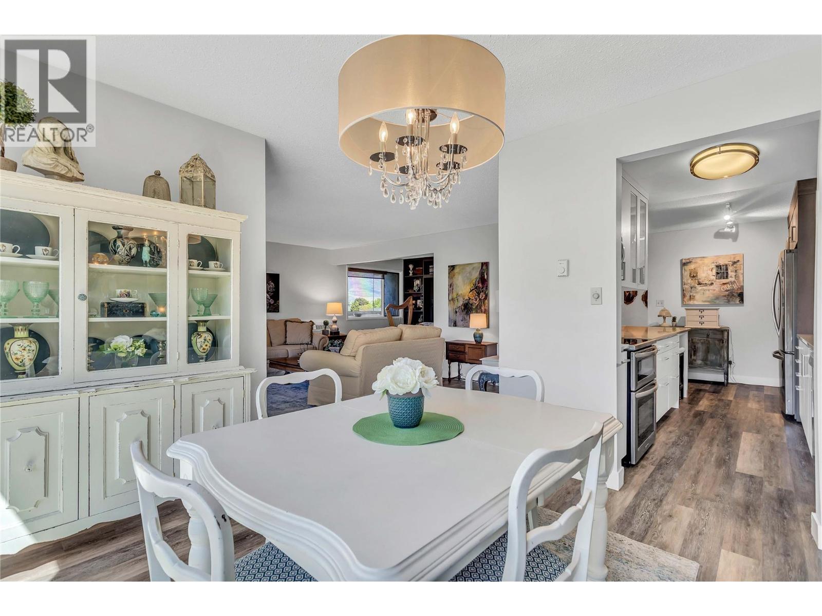 1056 Bernard Avenue Unit# 216, Kelowna, British Columbia  V1Y 8L7 - Photo 6 - 10362901