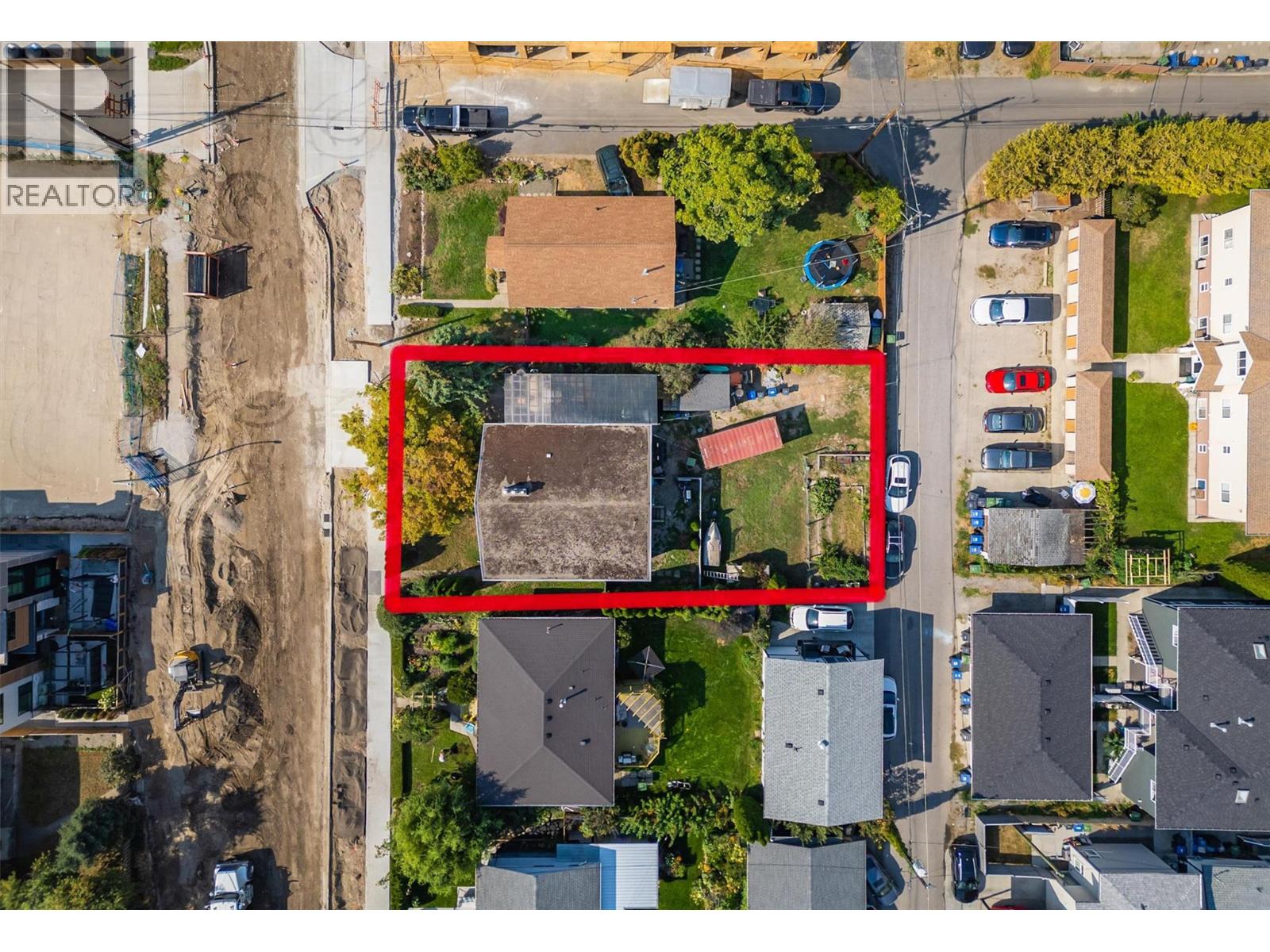 738 Morrison Avenue, Kelowna, British Columbia  V1Y 5E5 - Photo 1 - 10362337