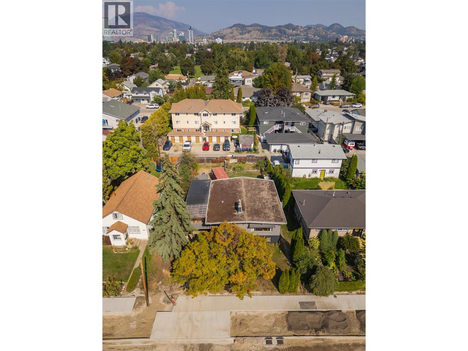 738 Morrison Avenue, Kelowna, British Columbia  V1Y 5E5 - Photo 35 - 10362337