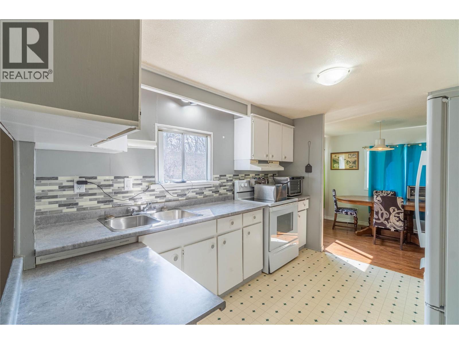 5024 Pinantan Road, Pritchard, British Columbia  V0E 2P0 - Photo 23 - 10363236