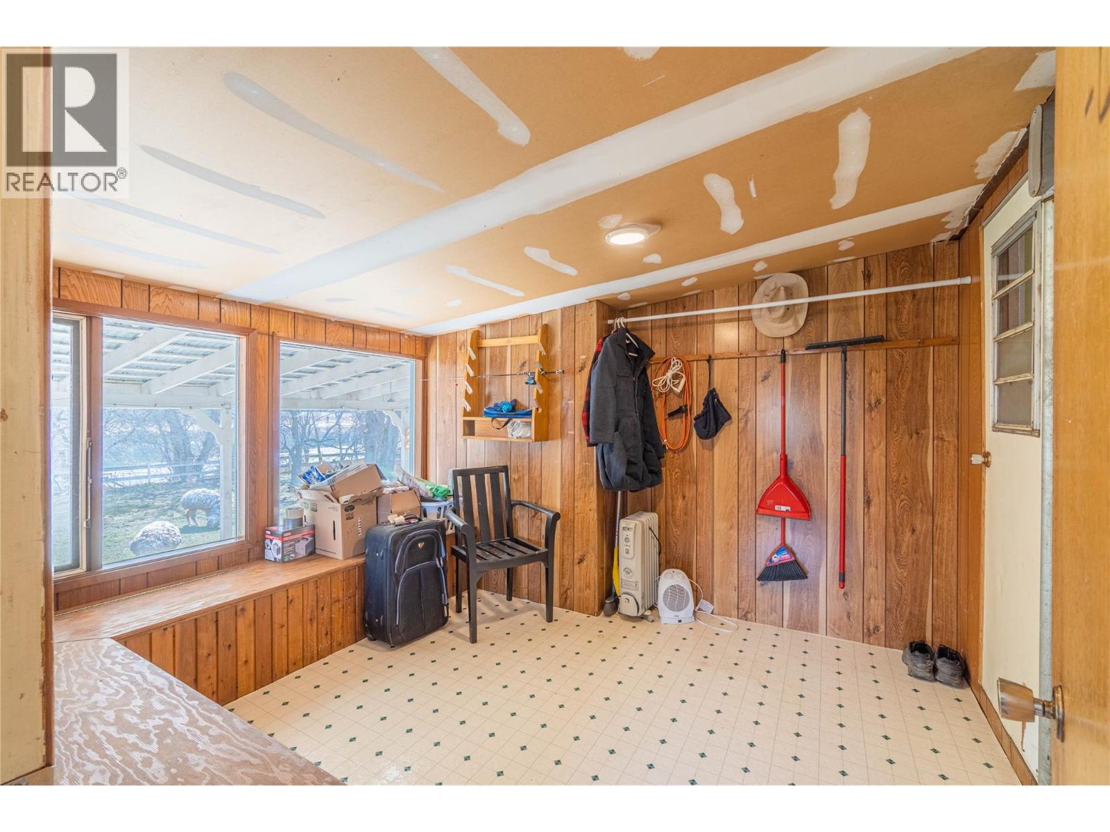 5024 Pinantan Road, Pritchard, British Columbia  V0E 2P0 - Photo 38 - 10363236