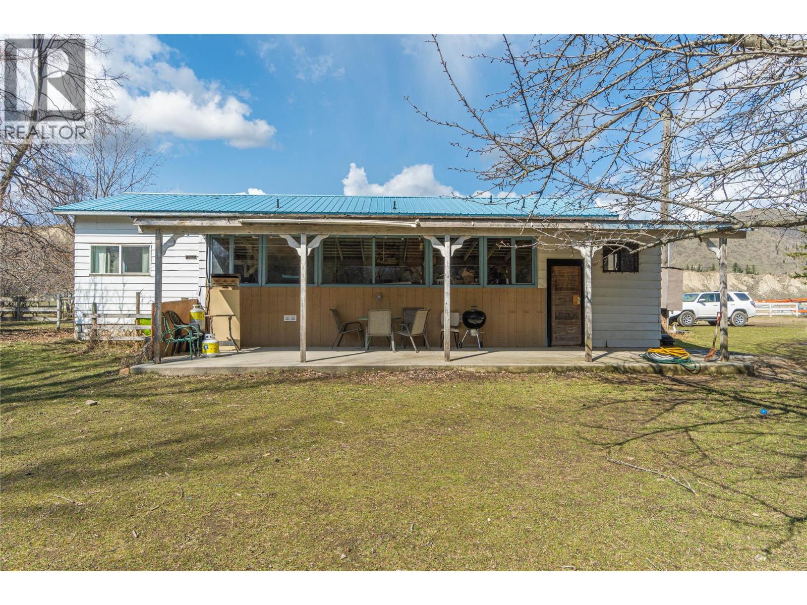 5024 Pinantan Road, Pritchard, British Columbia  V0E 2P0 - Photo 39 - 10363236