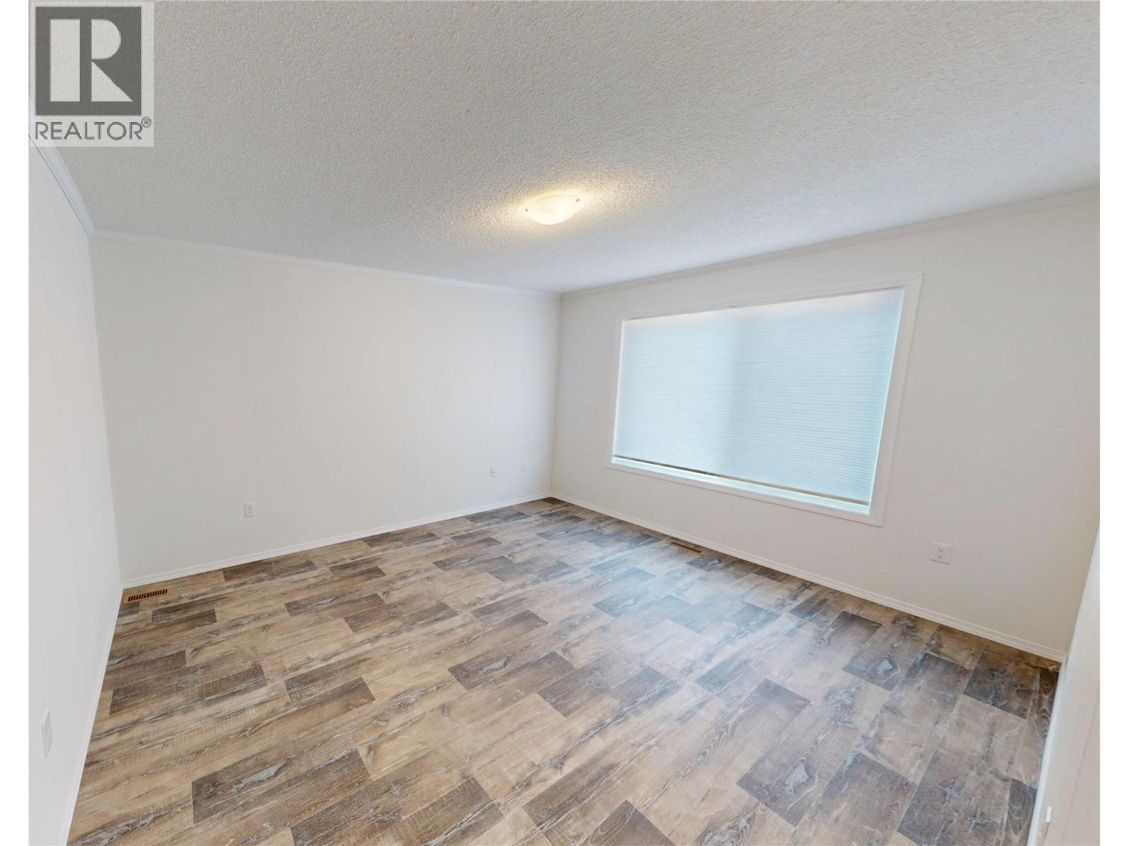 20 Cherokee Drive, Elkford, British Columbia  V0B 1H0 - Photo 15 - 10363349