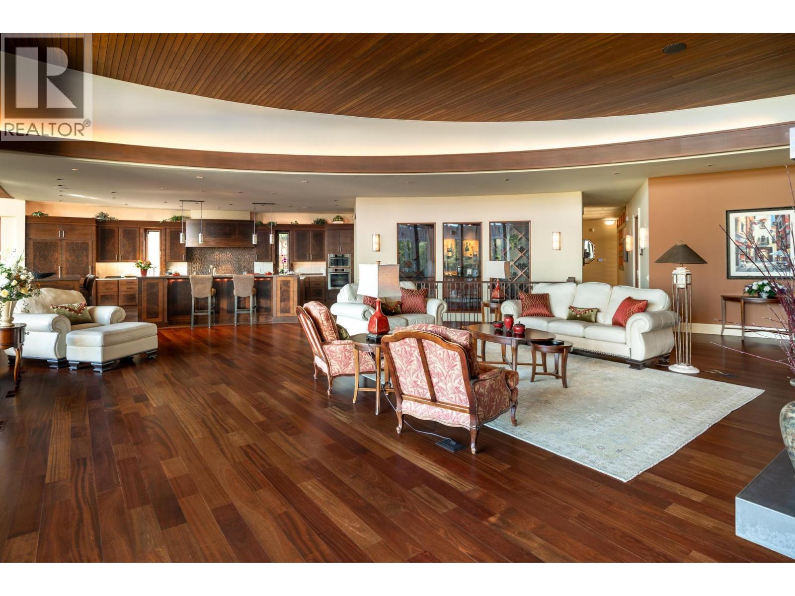 704 Barnaby Road, Kelowna, British Columbia  V1W 4N9 - Photo 15 - 10363565