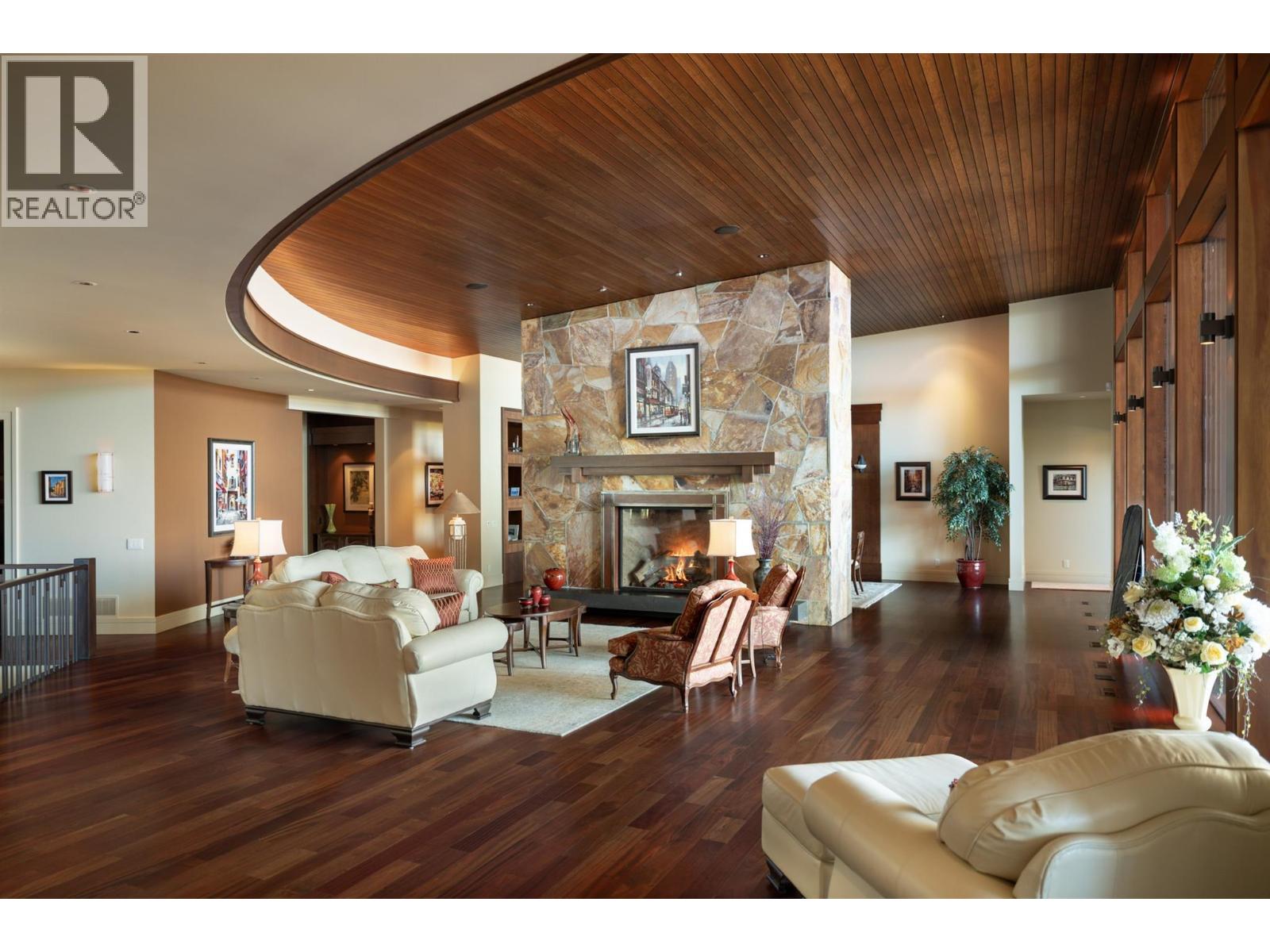 704 Barnaby Road, Kelowna, British Columbia  V1W 4N9 - Photo 18 - 10363565