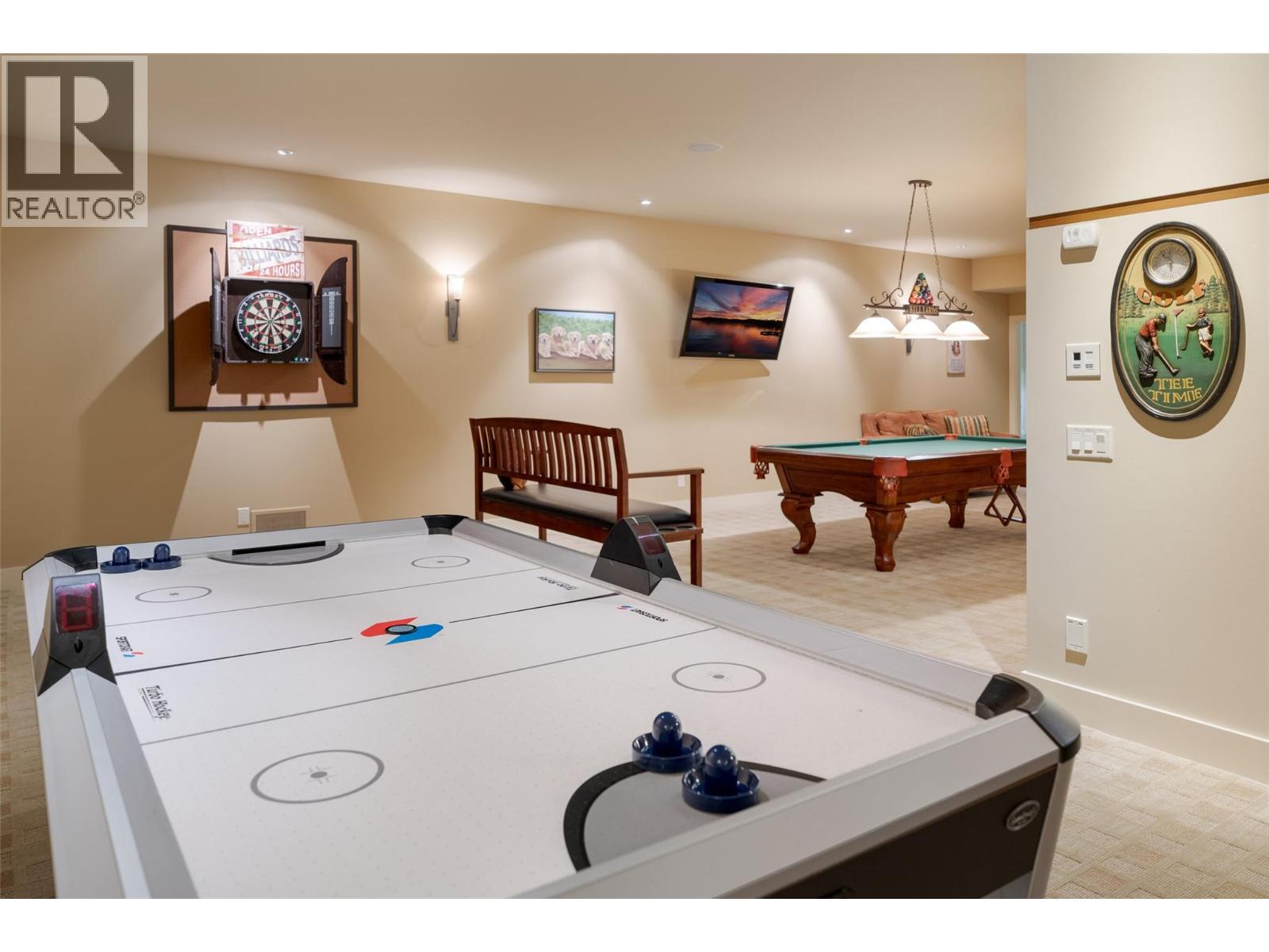 704 Barnaby Road, Kelowna, British Columbia  V1W 4N9 - Photo 64 - 10363565