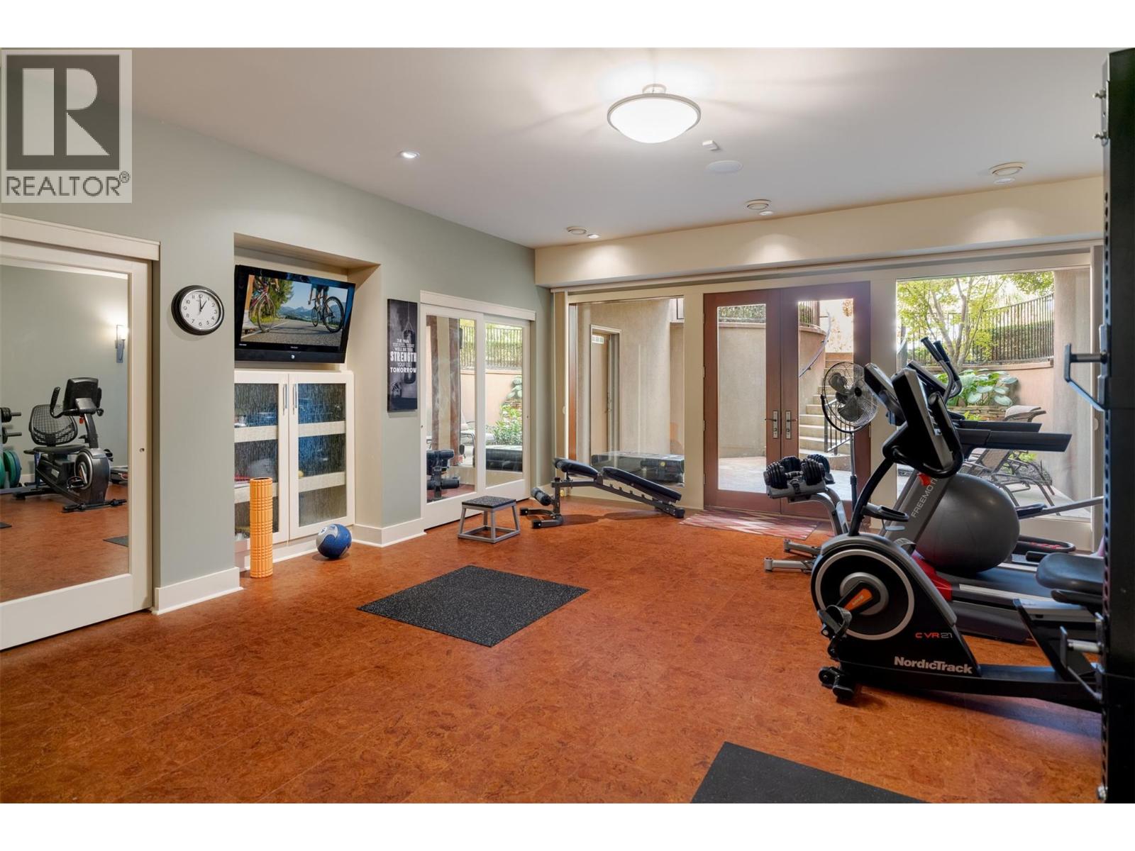 704 Barnaby Road, Kelowna, British Columbia  V1W 4N9 - Photo 70 - 10363565