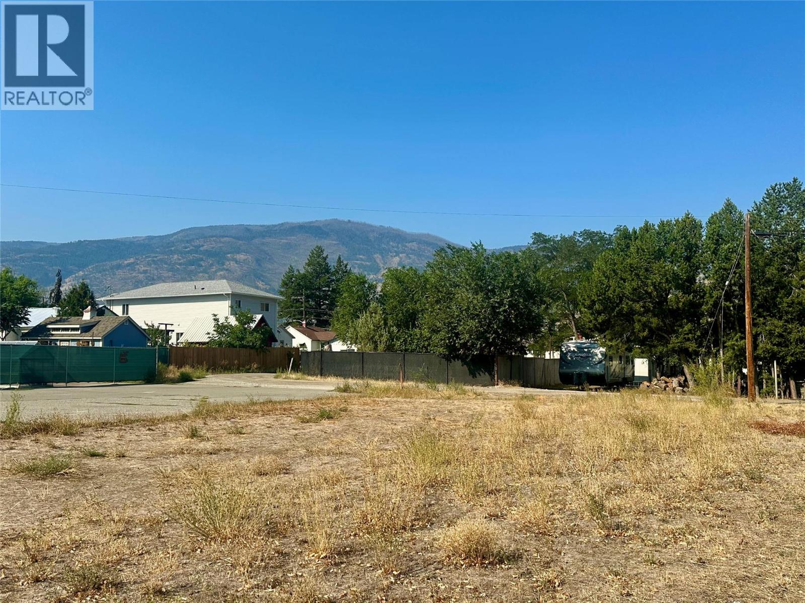 5812 Airport Street, Oliver, British Columbia  V0H 1T0 - Photo 15 - 10362653