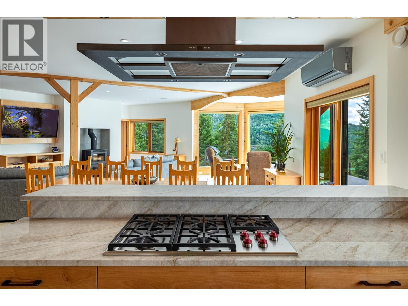 8100, 8104 Silver Star Road, Vernon, British Columbia  V1B 3N1 - Photo 24 - 10363520