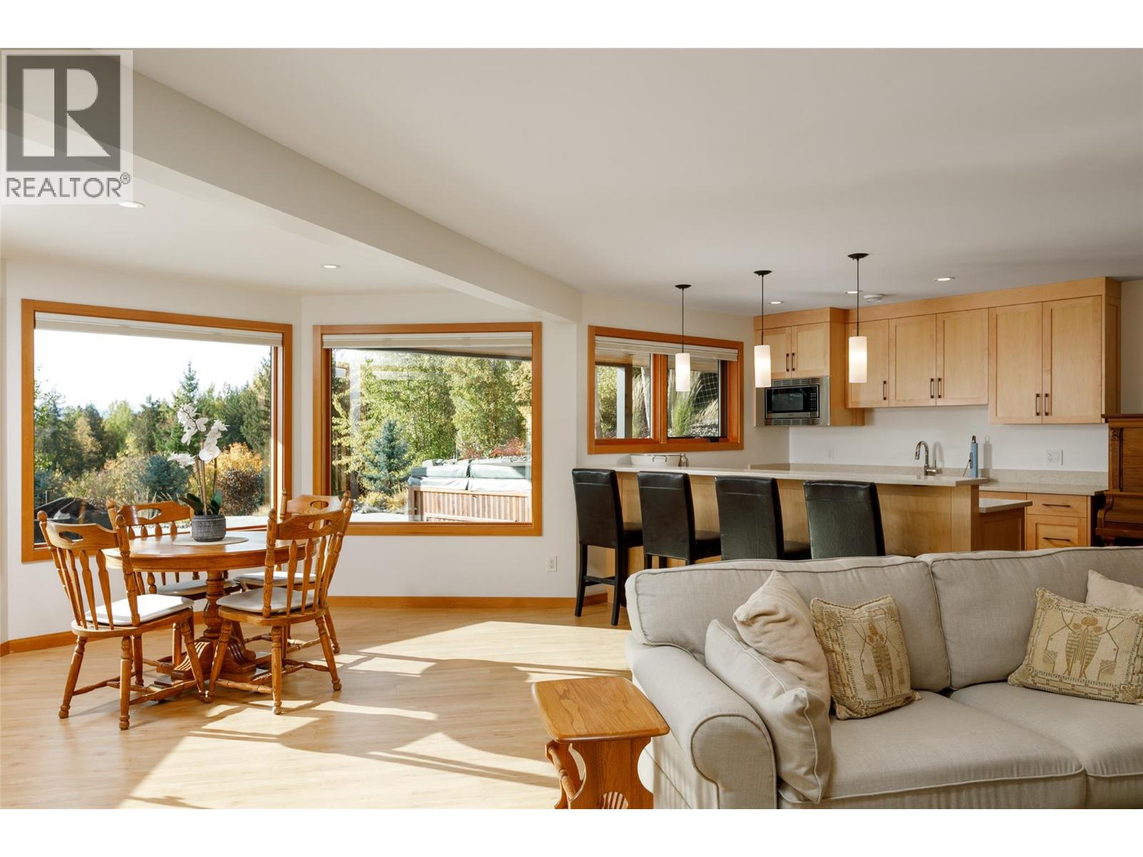 8100, 8104 Silver Star Road, Vernon, British Columbia  V1B 3N1 - Photo 58 - 10363520