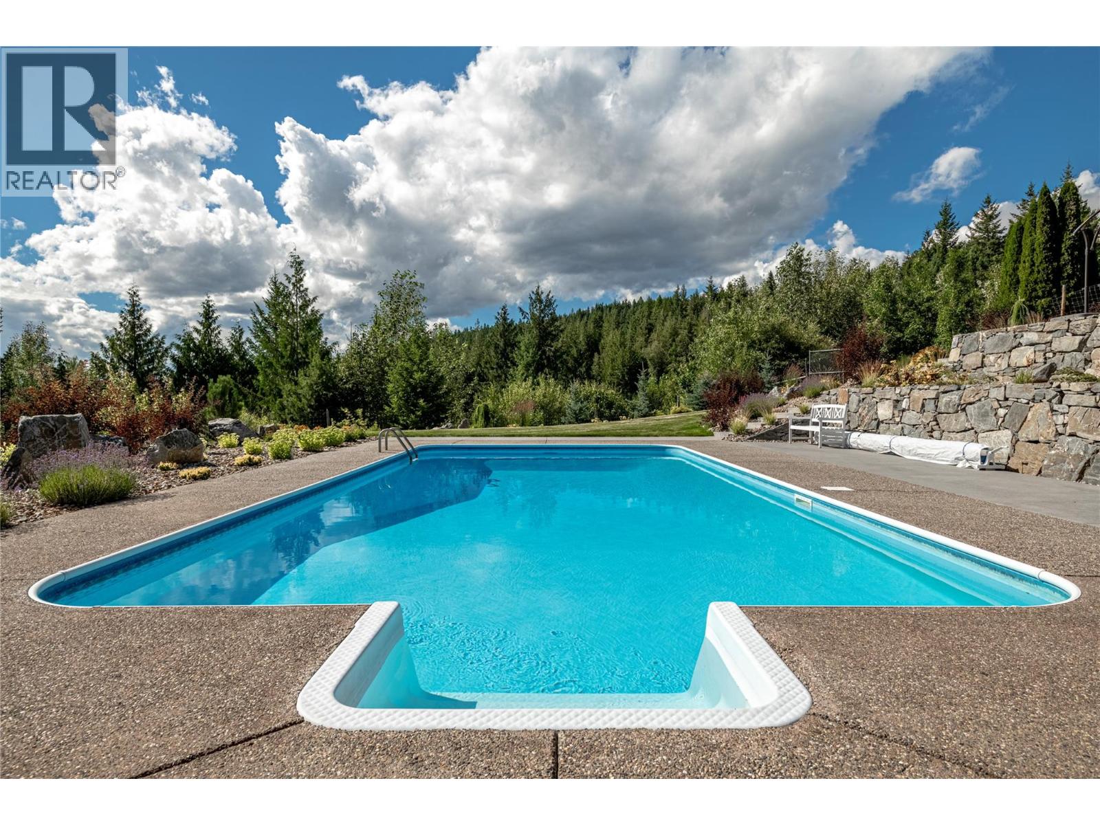 8100, 8104 Silver Star Road, Vernon, British Columbia  V1B 3N1 - Photo 74 - 10363520