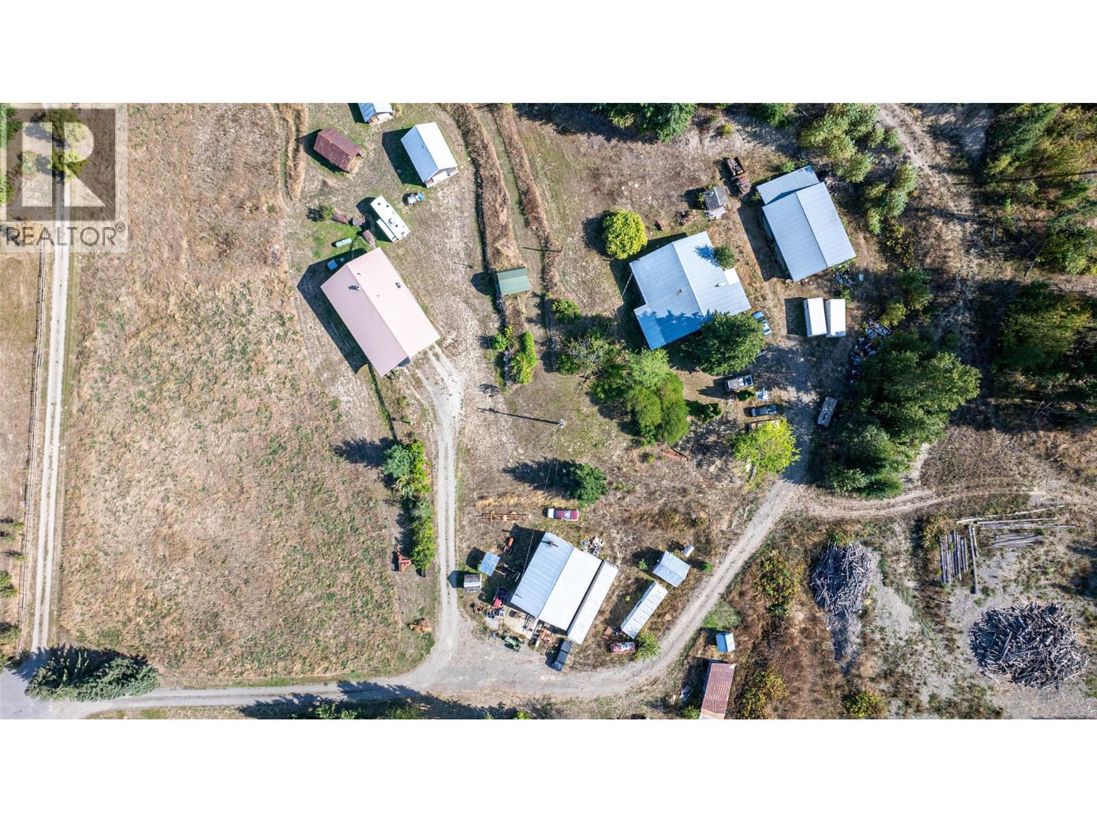 4596 Back Enderby Road, Spallumcheen, British Columbia  V0E 1B8 - Photo 10 - 10363178