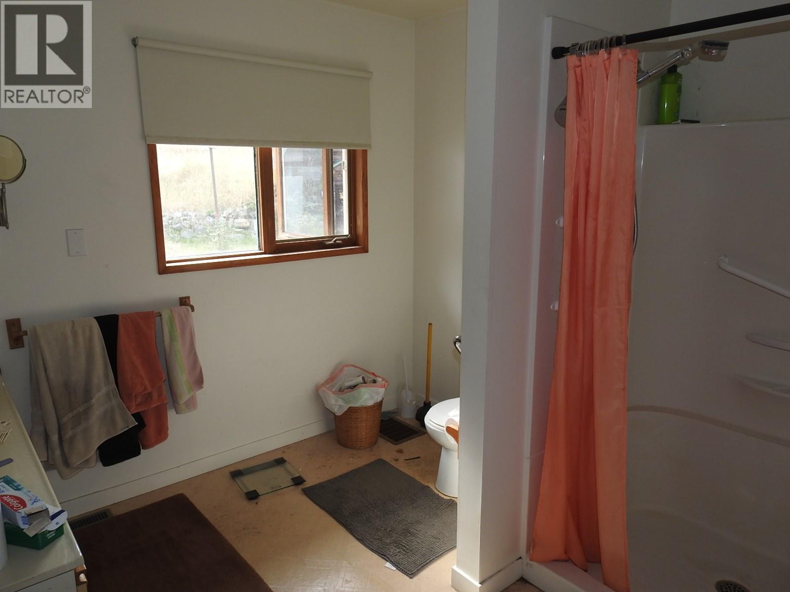 4596 Back Enderby Road, Spallumcheen, British Columbia  V0E 1B8 - Photo 34 - 10363178