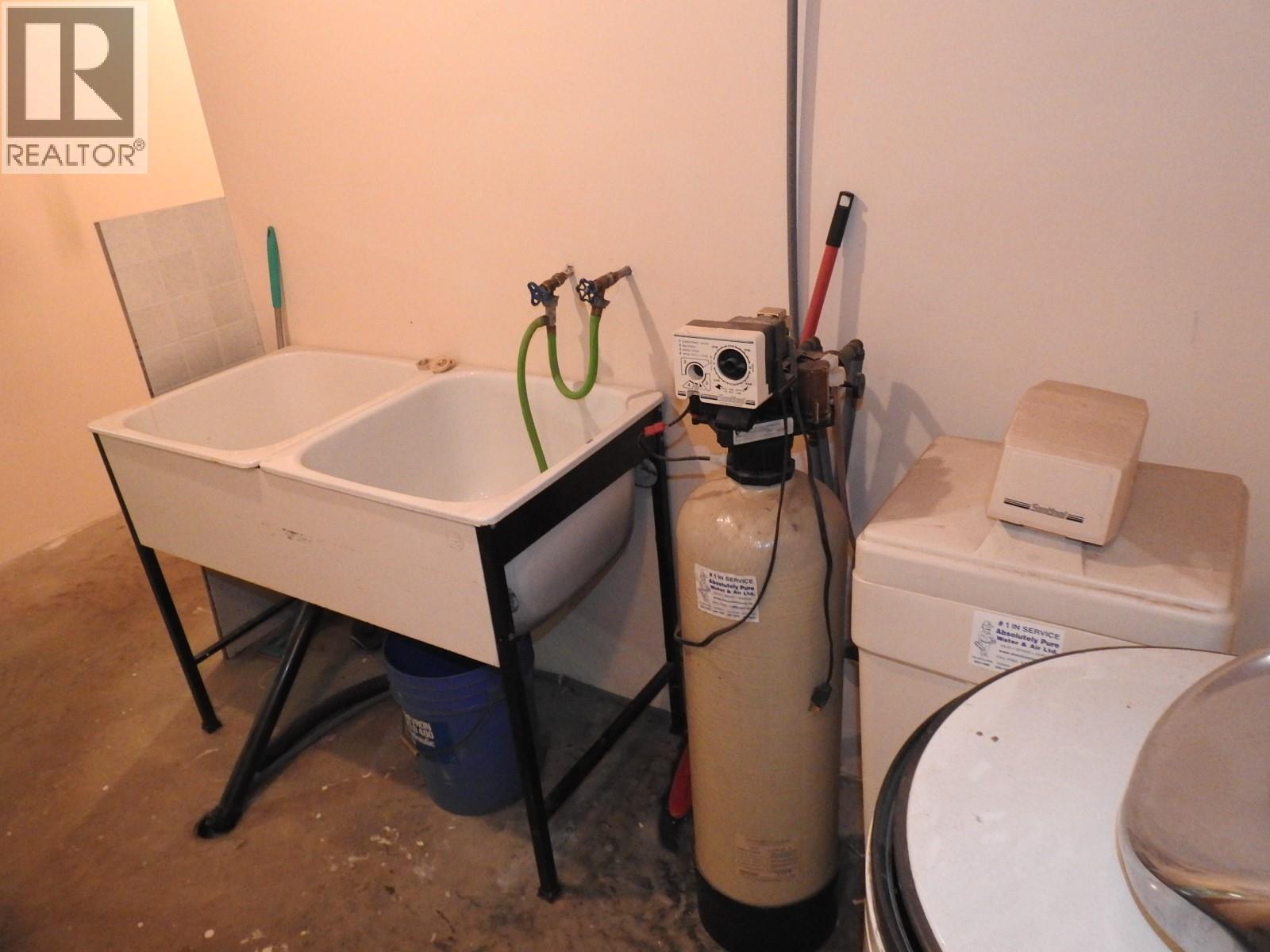 4596 Back Enderby Road, Spallumcheen, British Columbia  V0E 1B8 - Photo 42 - 10363178