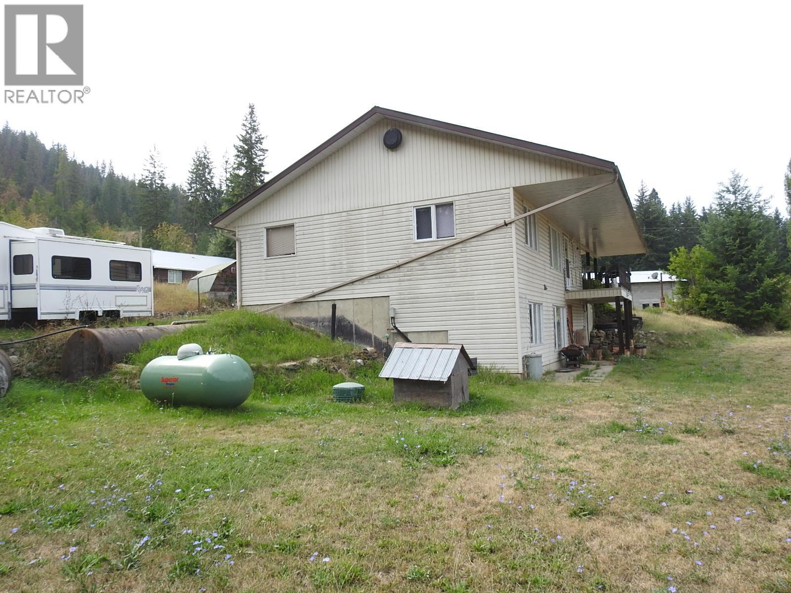 4596 Back Enderby Road, Spallumcheen, British Columbia  V0E 1B8 - Photo 65 - 10363178