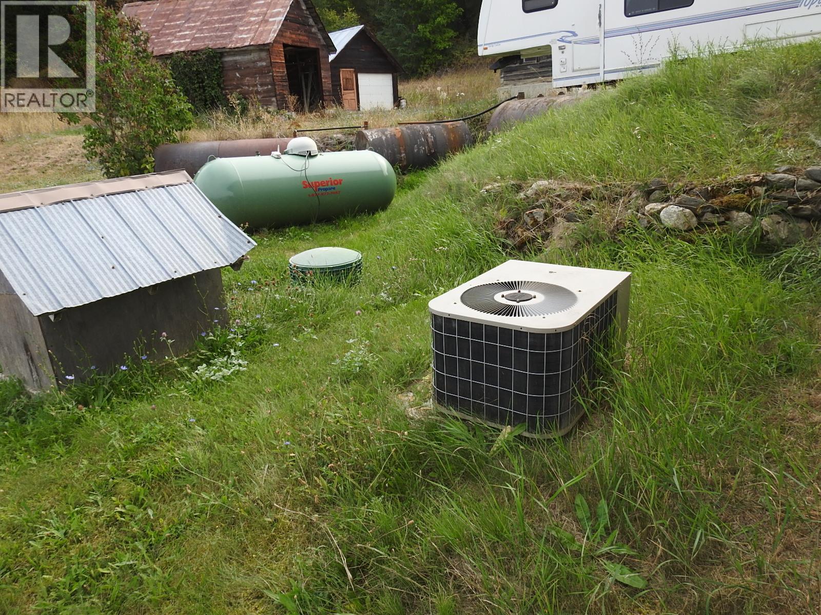 4596 Back Enderby Road, Spallumcheen, British Columbia  V0E 1B8 - Photo 66 - 10363178