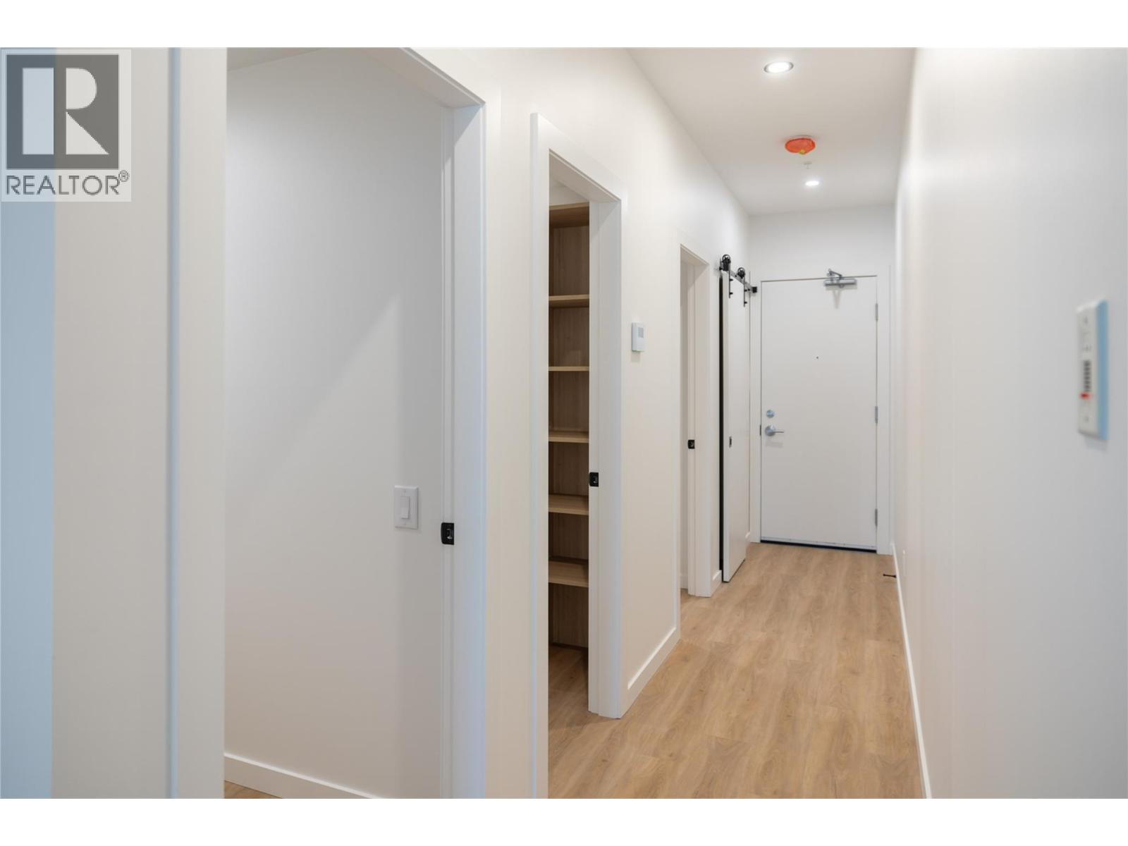 604 Cawston Avenue Unit# 415, Kelowna, British Columbia  V1Y 6Z4 - Photo 26 - 10363566