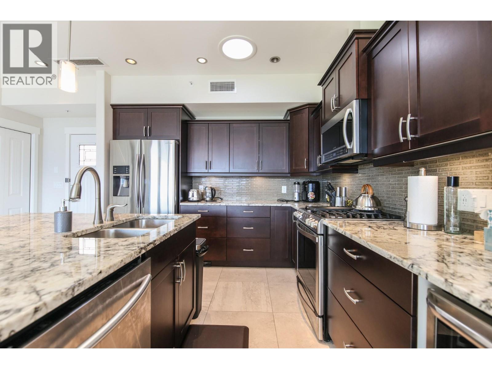 2000 Valleyview Drive Unit# 25, Osoyoos, British Columbia  V0H 1V6 - Photo 15 - 10363385