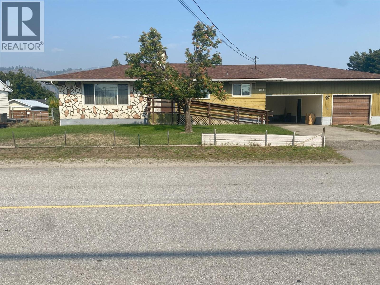 7430 22nd Street, Grand Forks, British Columbia  V0H 1H0 - Photo 1 - 10362848