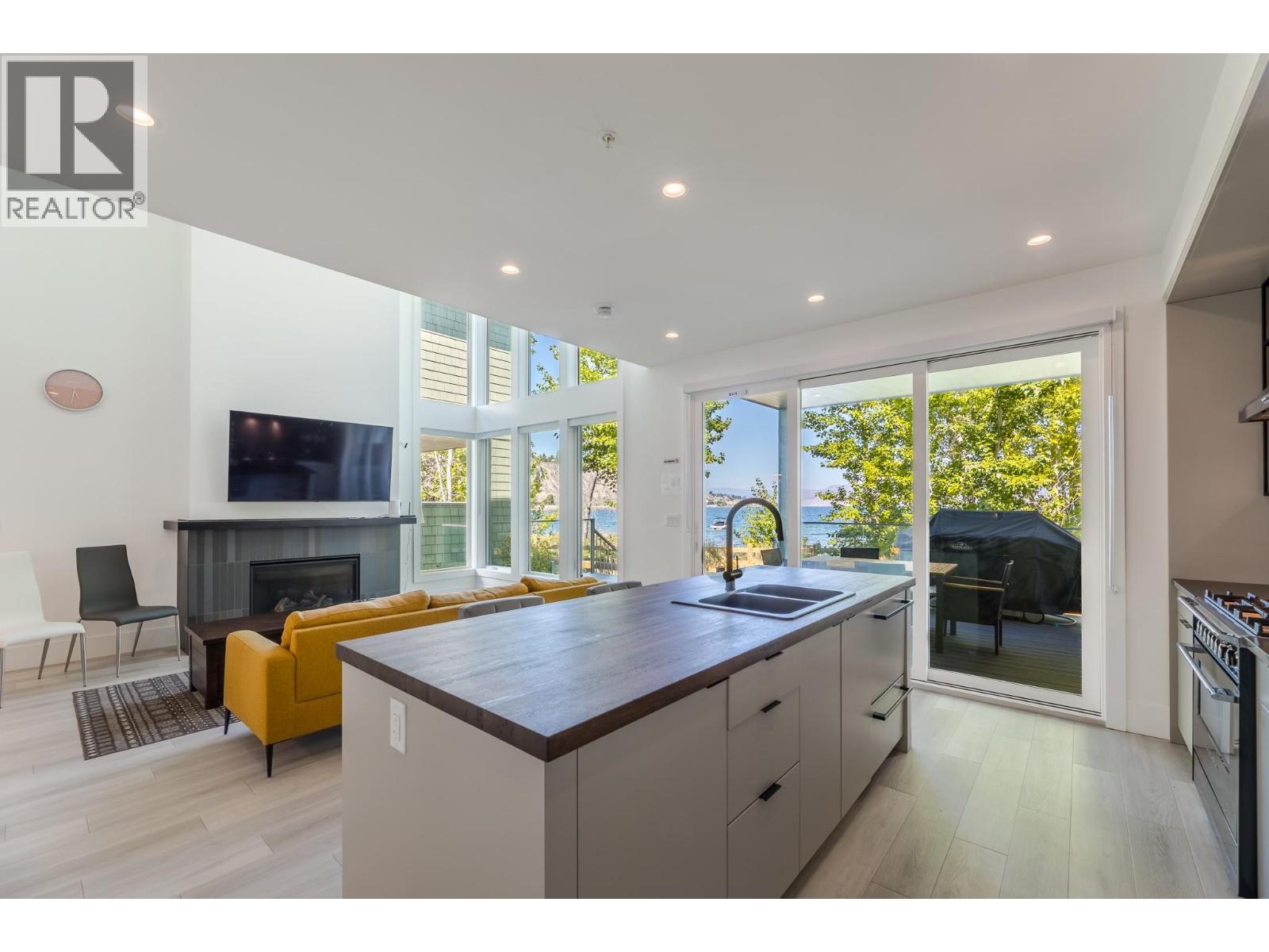 3240 Landry Crescent, Summerland, British Columbia  V0H 1Z9 - Photo 14 - 10363478