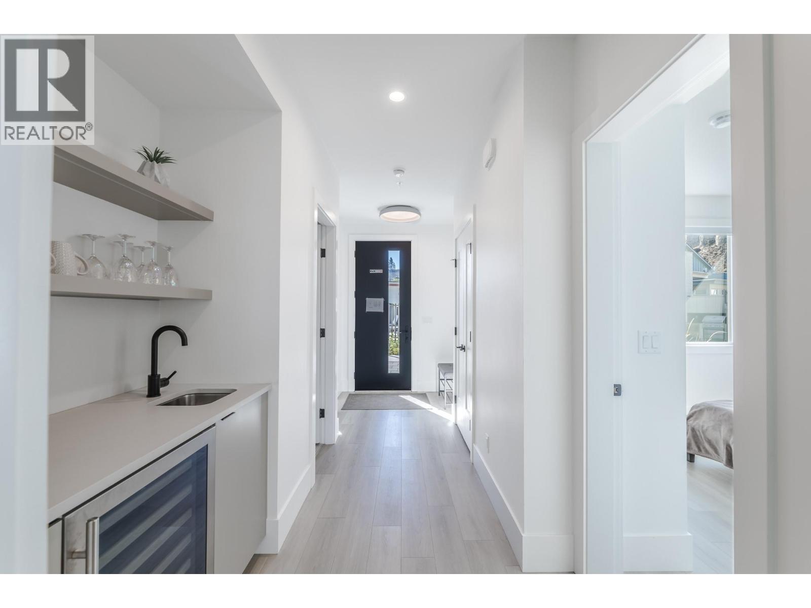 3240 Landry Crescent, Summerland, British Columbia  V0H 1Z9 - Photo 17 - 10363478