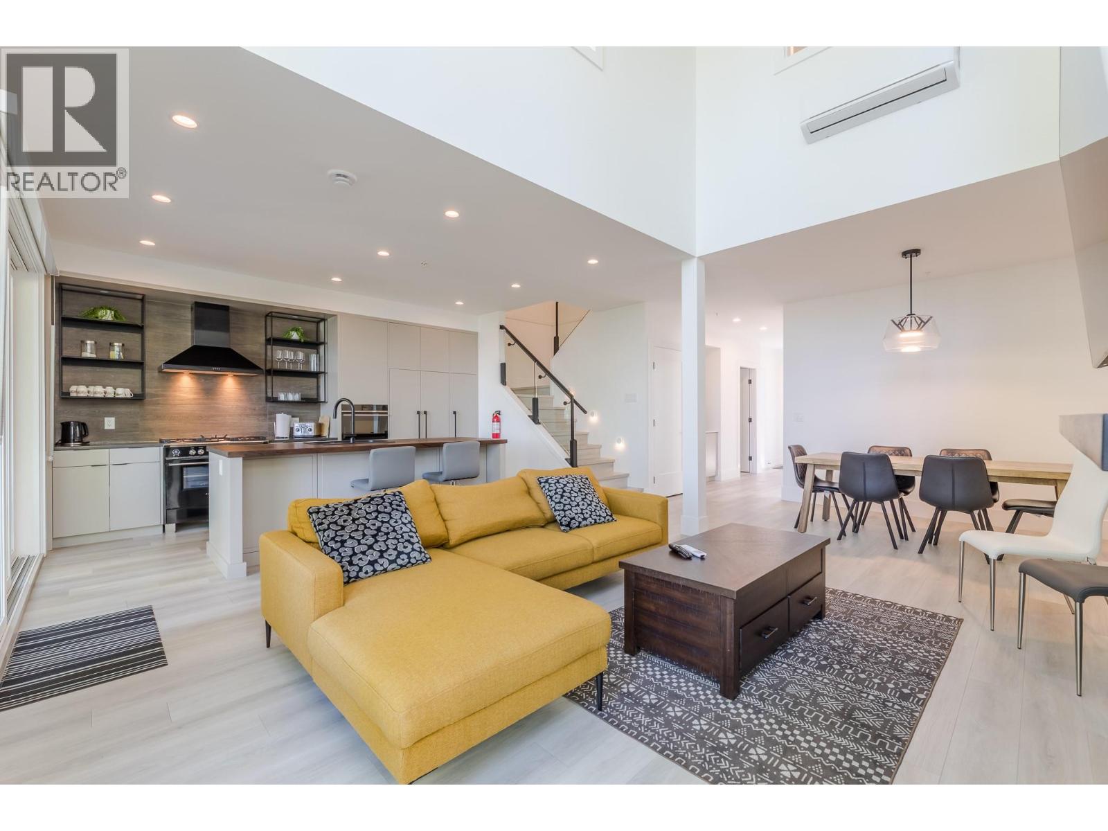 3240 Landry Crescent, Summerland, British Columbia  V0H 1Z9 - Photo 8 - 10363478