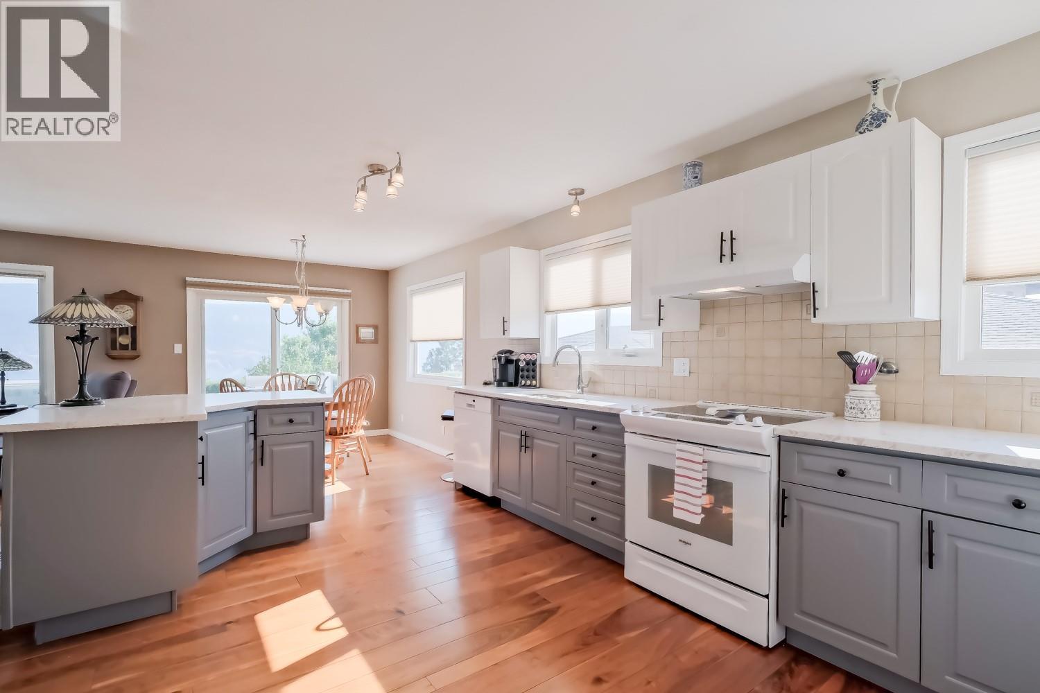 13391 Mcclure Place, Summerland, British Columbia  V0H 1Z1 - Photo 11 - 10363464