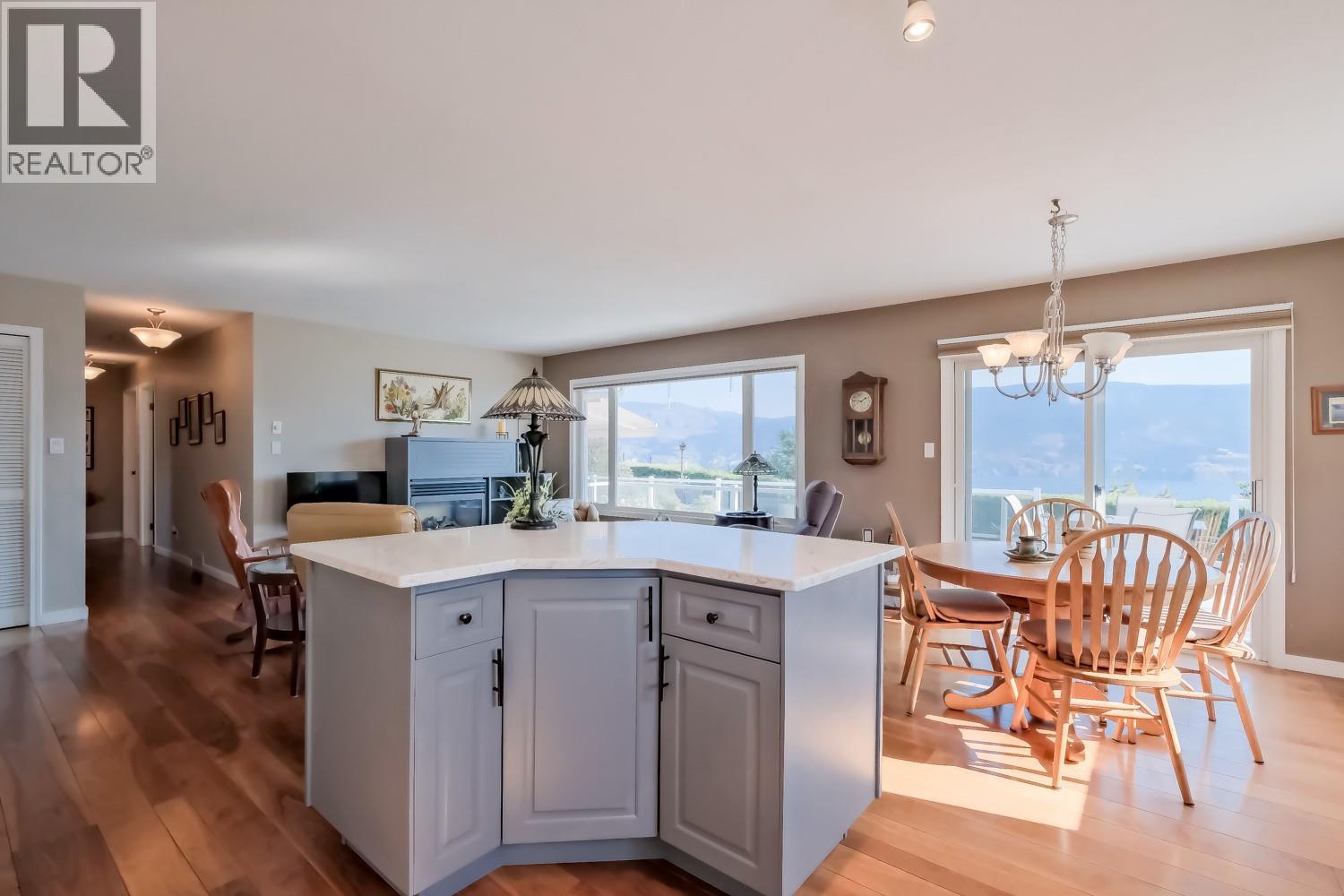 13391 Mcclure Place, Summerland, British Columbia  V0H 1Z1 - Photo 13 - 10363464