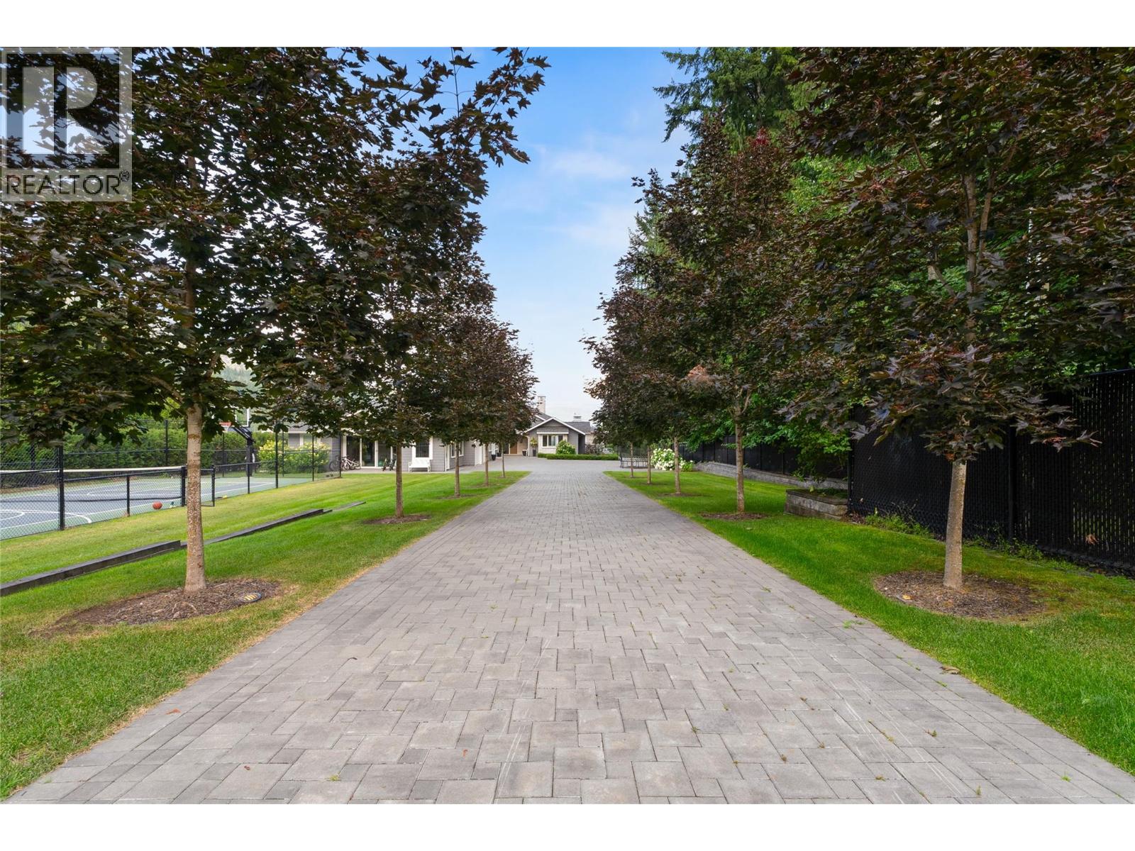 2506 Welch Place, Magna Bay, British Columbia  V0E 1M7 - Photo 2 - 10359859