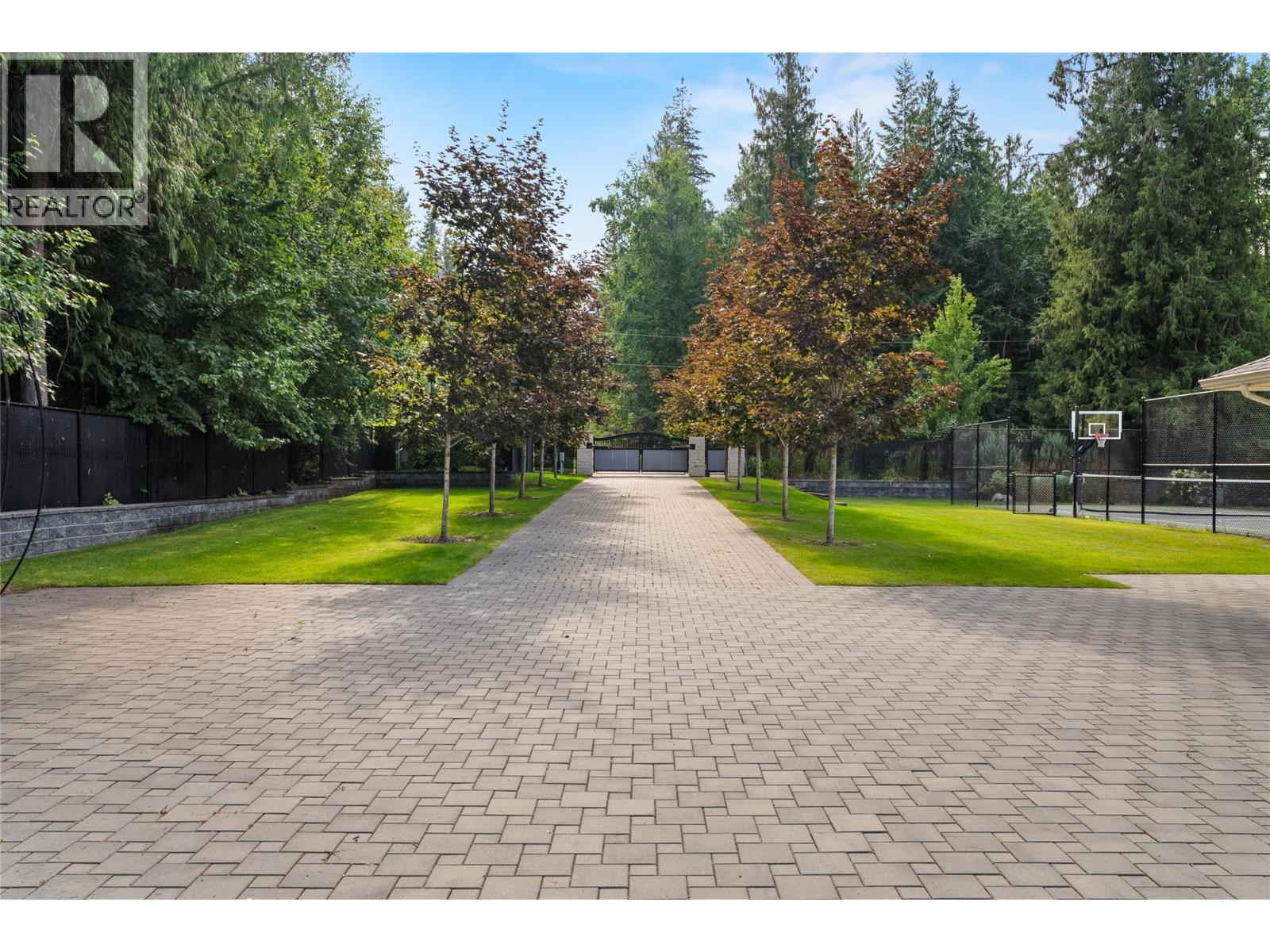 2506 Welch Place, Magna Bay, British Columbia  V0E 1M7 - Photo 4 - 10359859