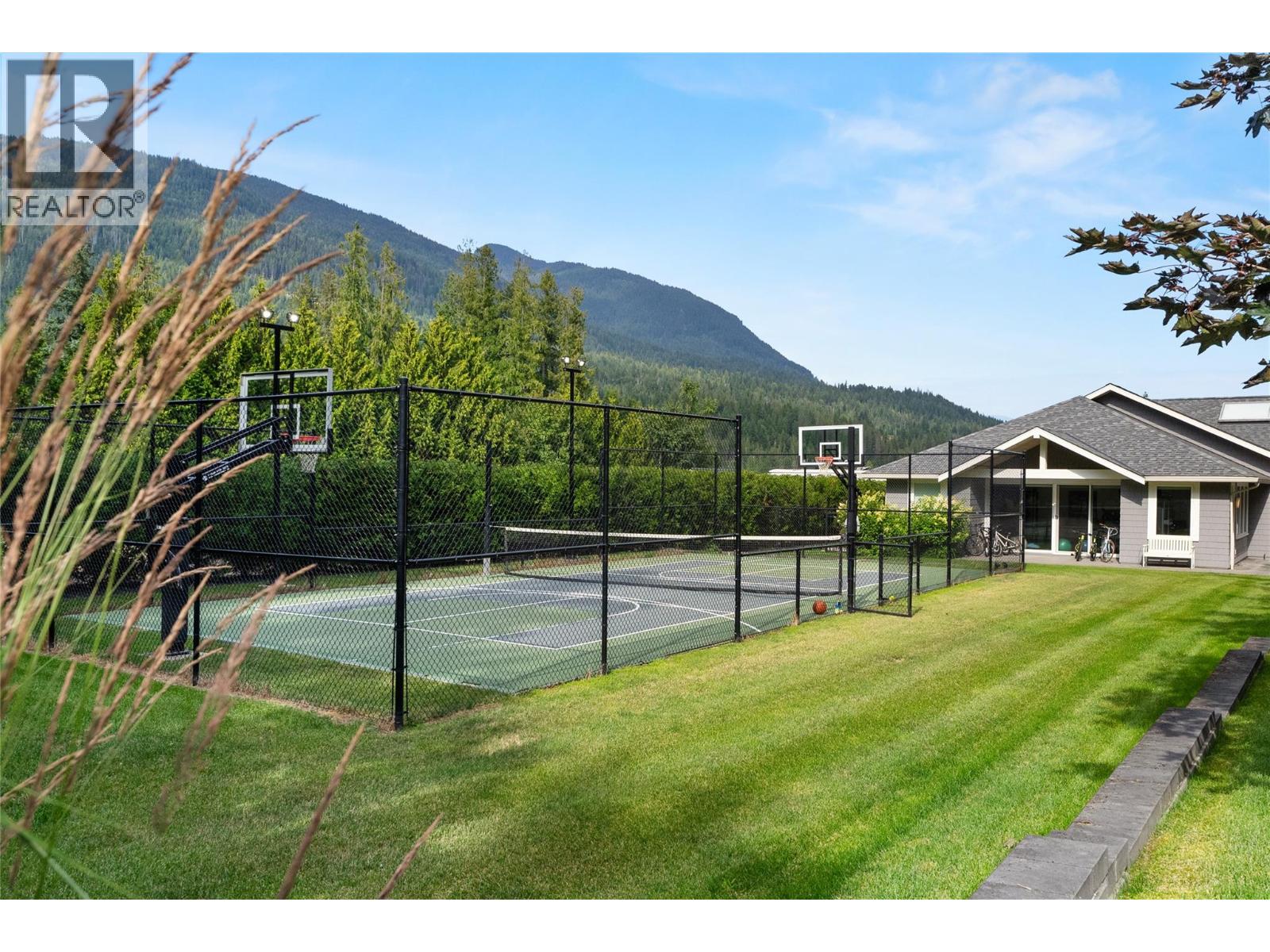 2506 Welch Place, Magna Bay, British Columbia  V0E 1M7 - Photo 5 - 10359859