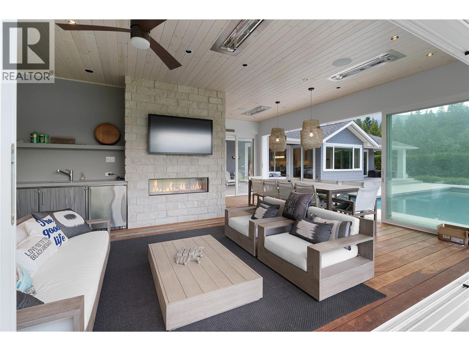 2506 Welch Place, Magna Bay, British Columbia  V0E 1M7 - Photo 51 - 10359859