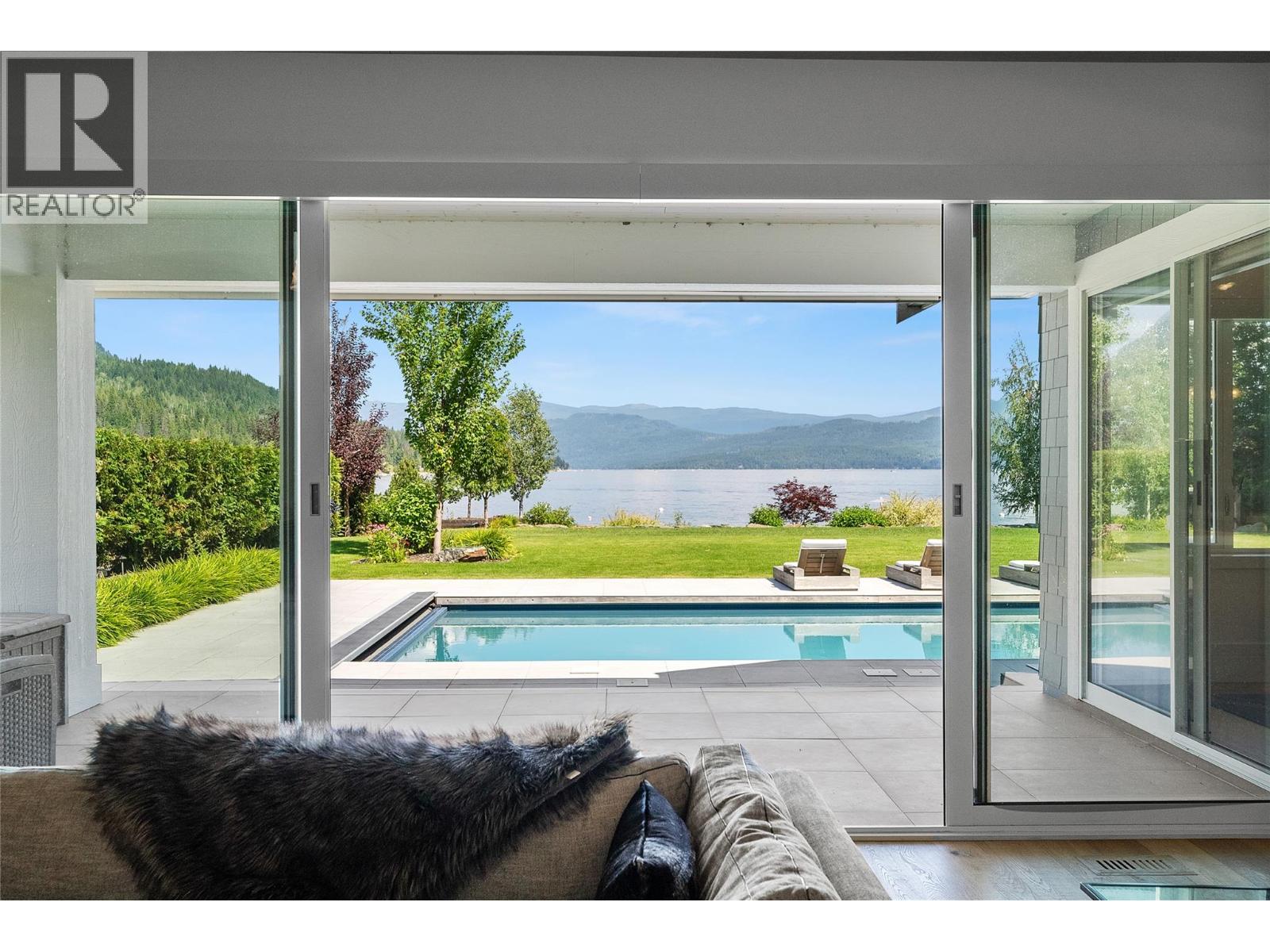 2506 Welch Place, Magna Bay, British Columbia  V0E 1M7 - Photo 56 - 10359859