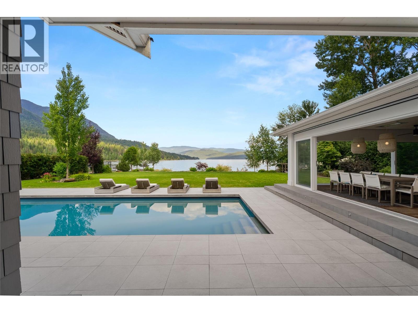 2506 Welch Place, Magna Bay, British Columbia  V0E 1M7 - Photo 57 - 10359859