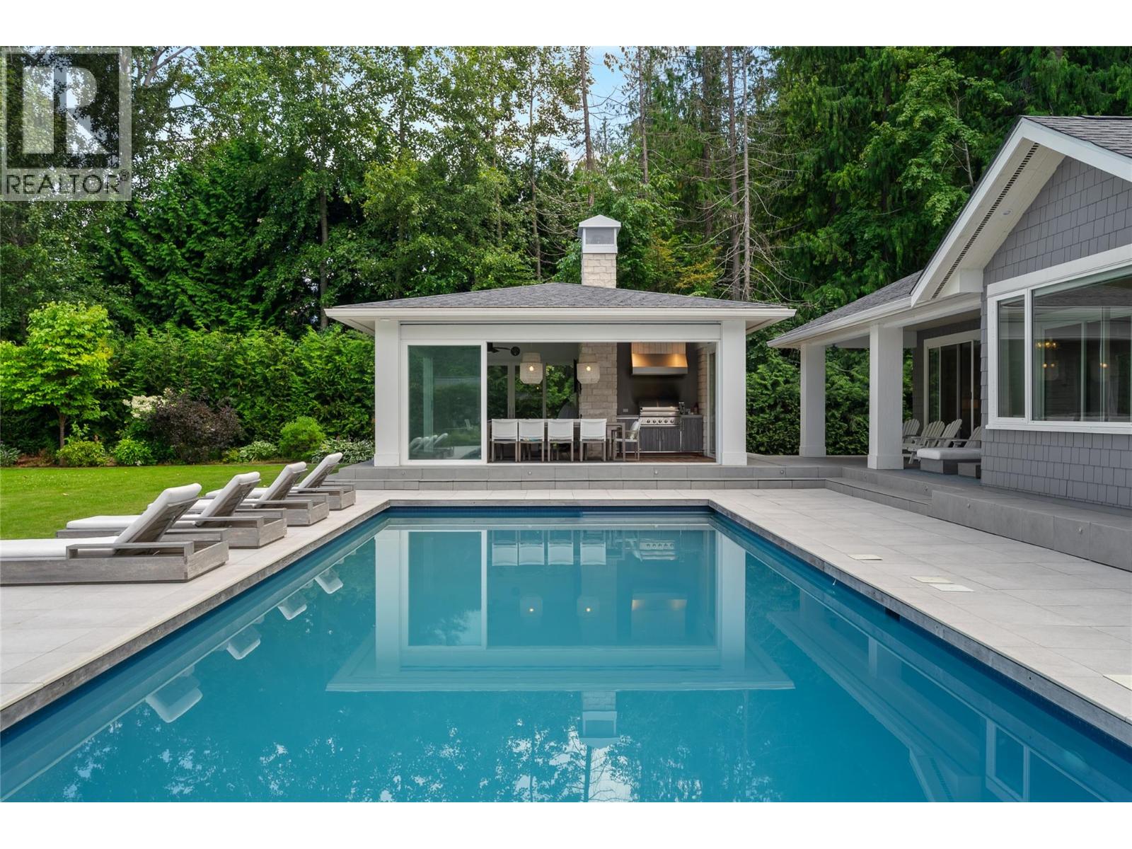 2506 Welch Place, Magna Bay, British Columbia  V0E 1M7 - Photo 8 - 10359859