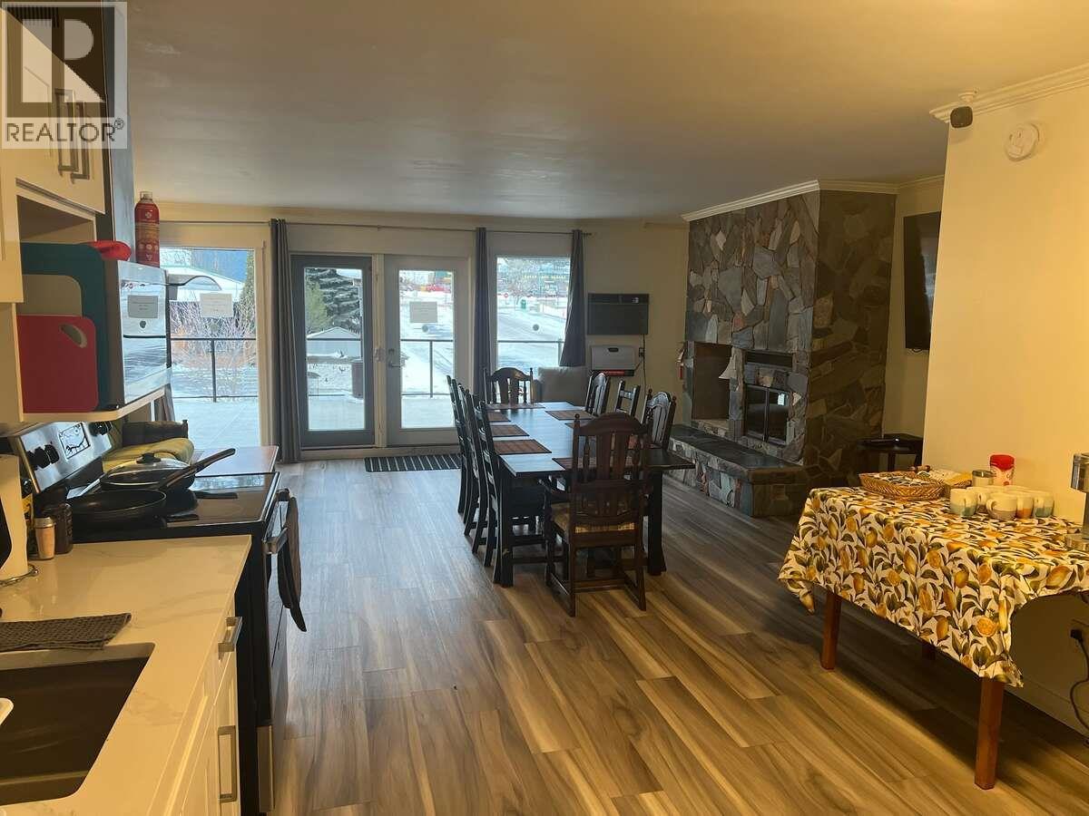 4881 St Mary's Street, Radium Hot Springs, British Columbia  V0A 1M0 - Photo 6 - 10363633