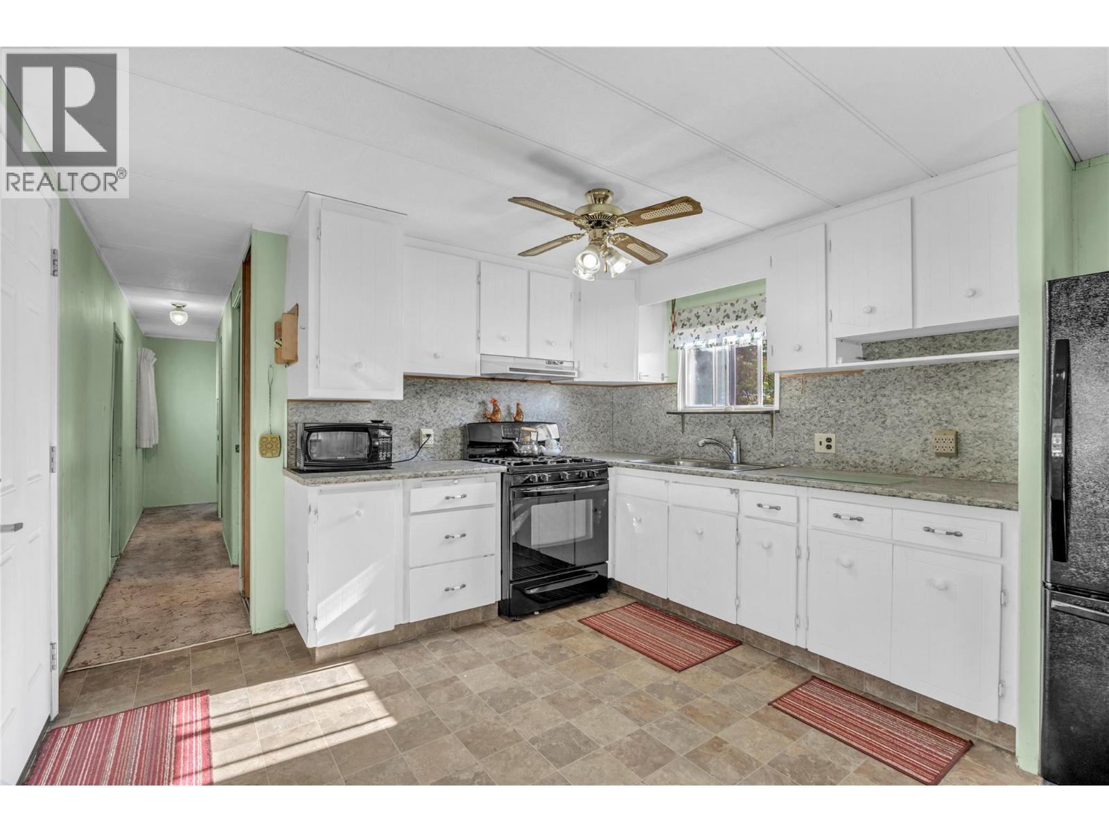 263 Hwy 3 Unit# 27, Princeton, British Columbia  V0X 1W0 - Photo 10 - 10360027