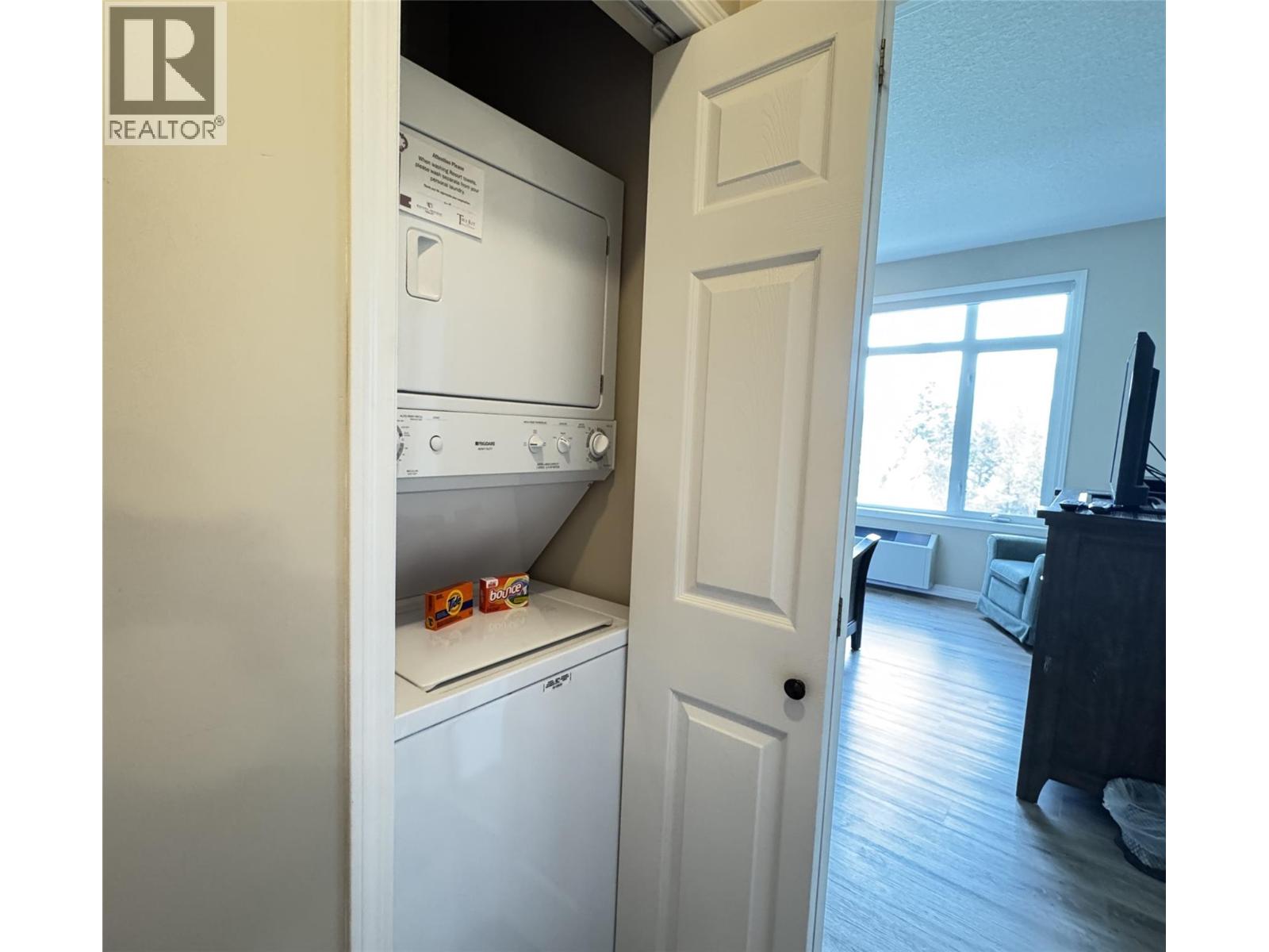 100 Bighorn Boulevard Unit# 113, Radium Hot Springs, British Columbia  V0A 1M0 - Photo 31 - 10363371