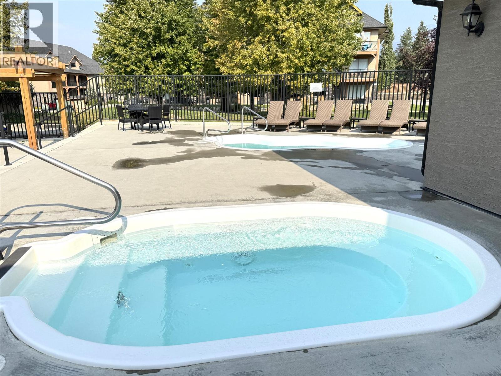 100 Bighorn Boulevard Unit# 113, Radium Hot Springs, British Columbia  V0A 1M0 - Photo 47 - 10363371