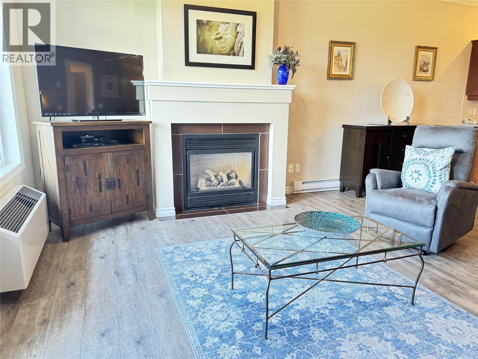 100 Bighorn Boulevard Unit# 113, Radium Hot Springs, British Columbia  V0A 1M0 - Photo 8 - 10363371