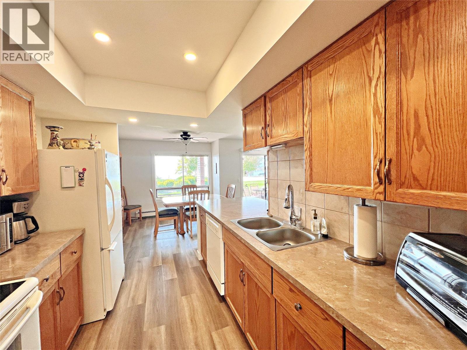 4340a Beach Avenue Unit# 102, Peachland, British Columbia  V0H 1X6 - Photo 9 - 10363588