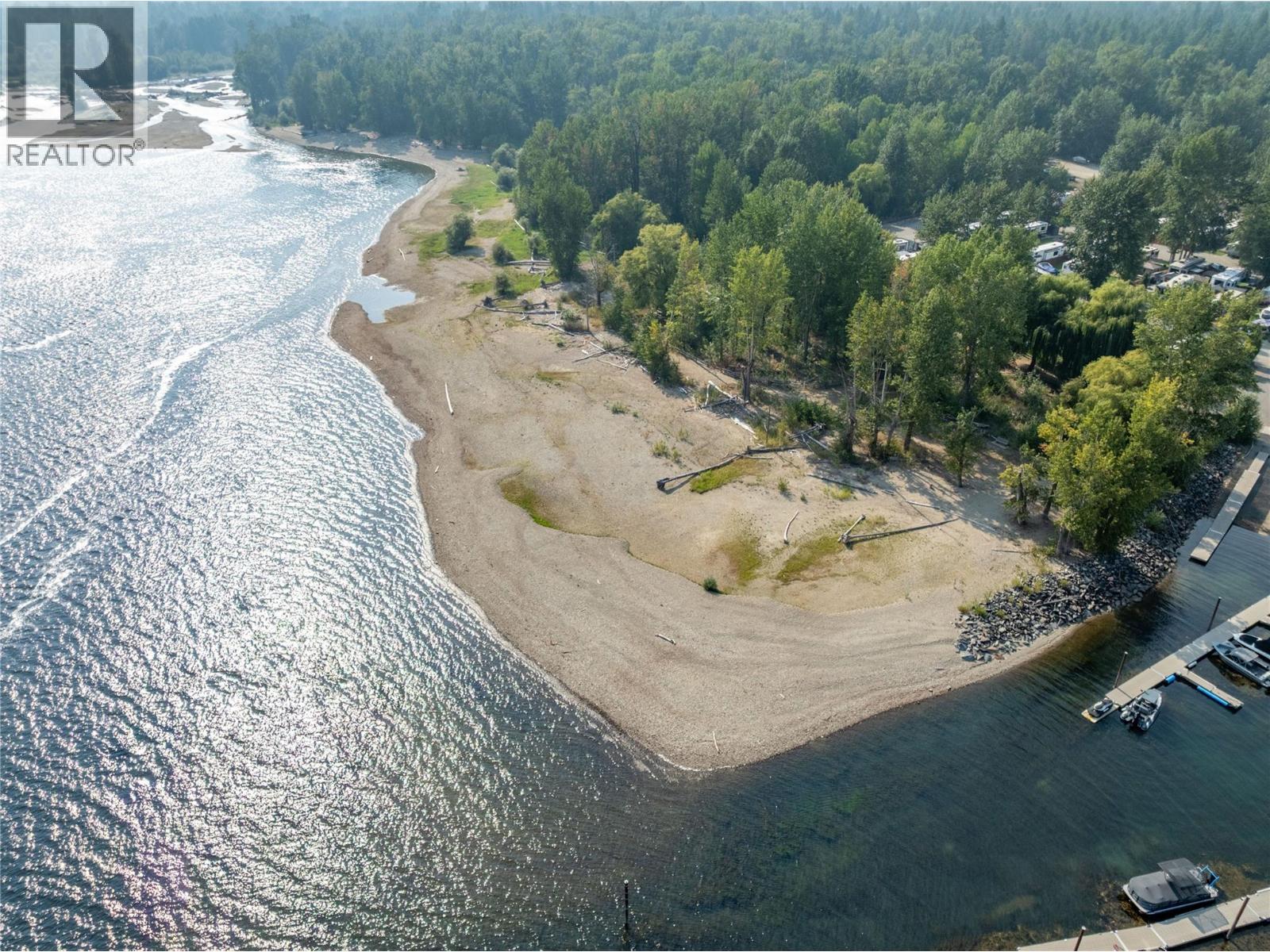 12 Marina Way, Lee Creek, British Columbia  V0E 1M4 - Photo 18 - 10361852