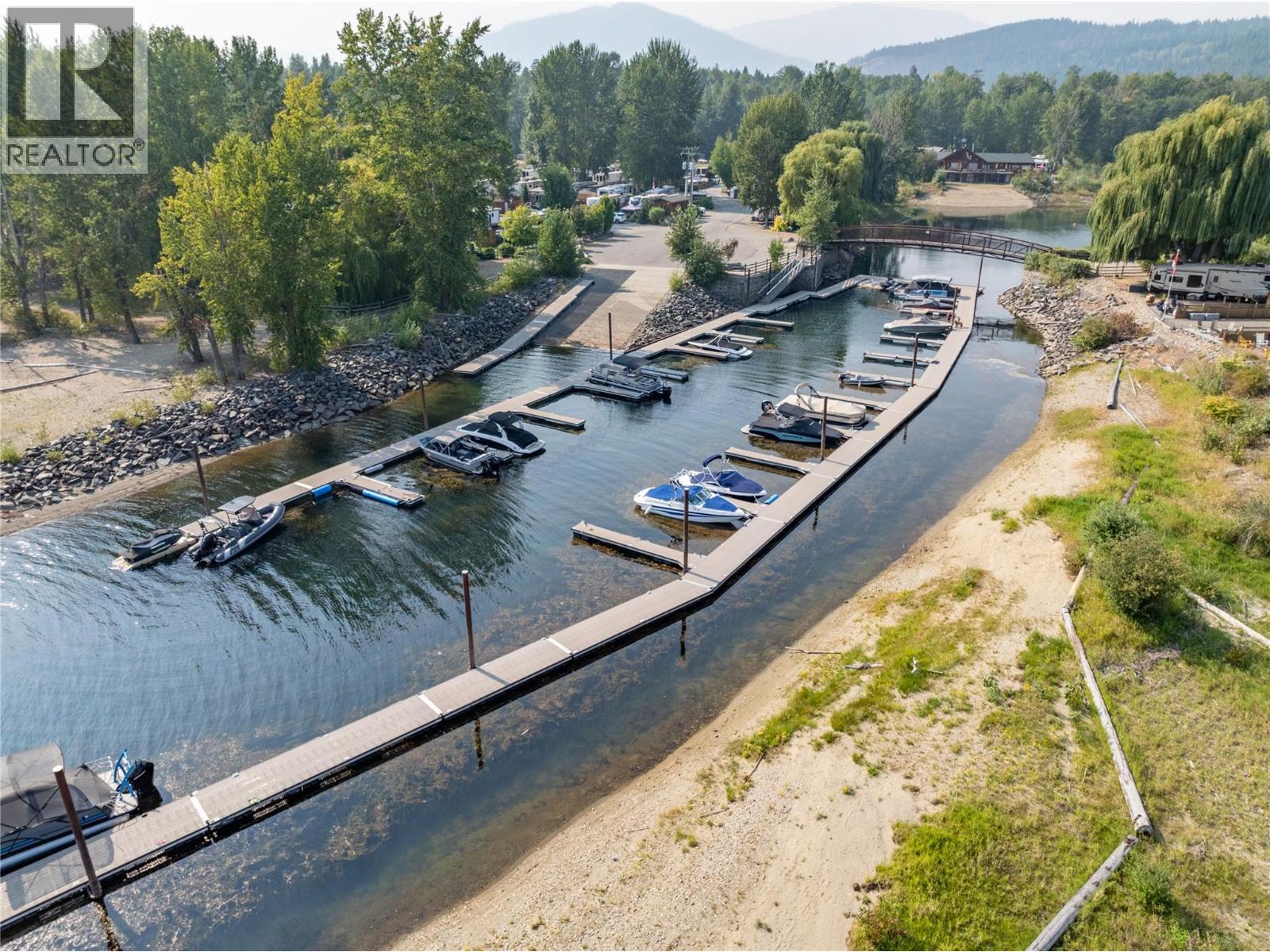 12 Marina Way, Lee Creek, British Columbia  V0E 1M4 - Photo 19 - 10361852