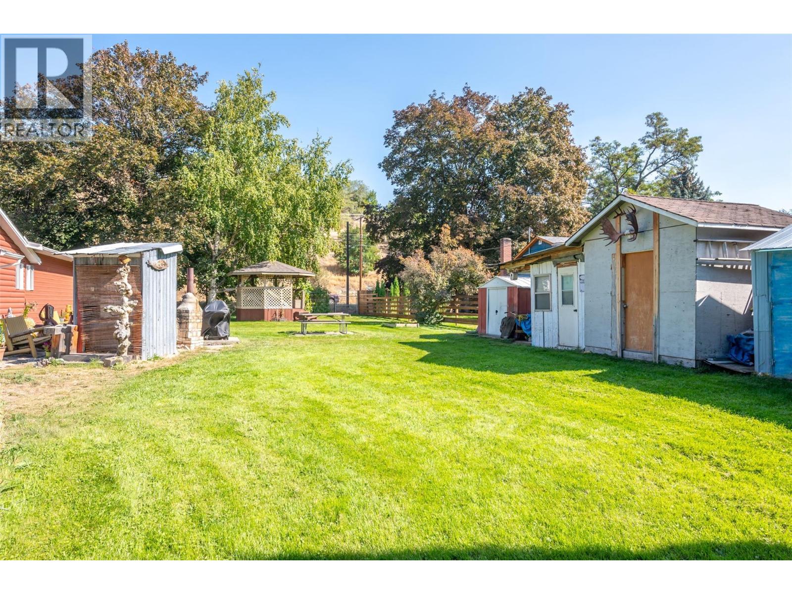 5009 13th Avenue, Okanagan Falls, British Columbia  V0H 1R4 - Photo 1 - 10363383